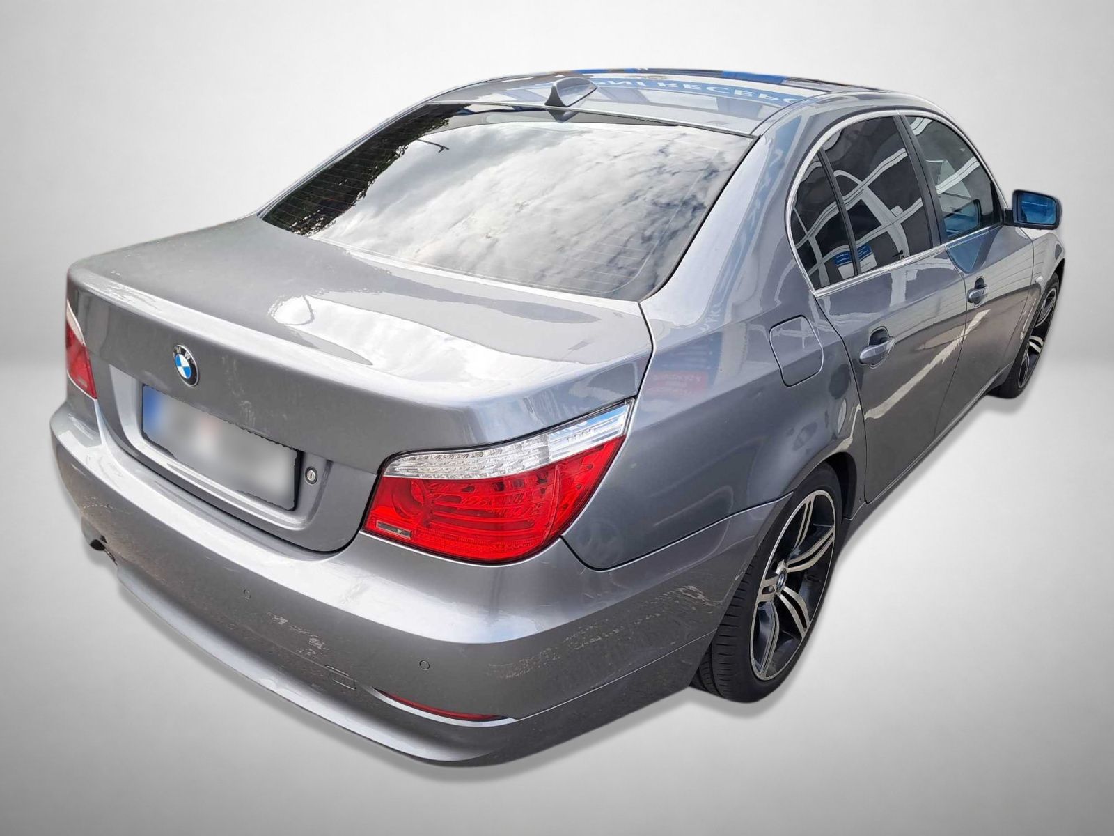 BMW Řada 5, 525d, Automat, Navi - fotka 2