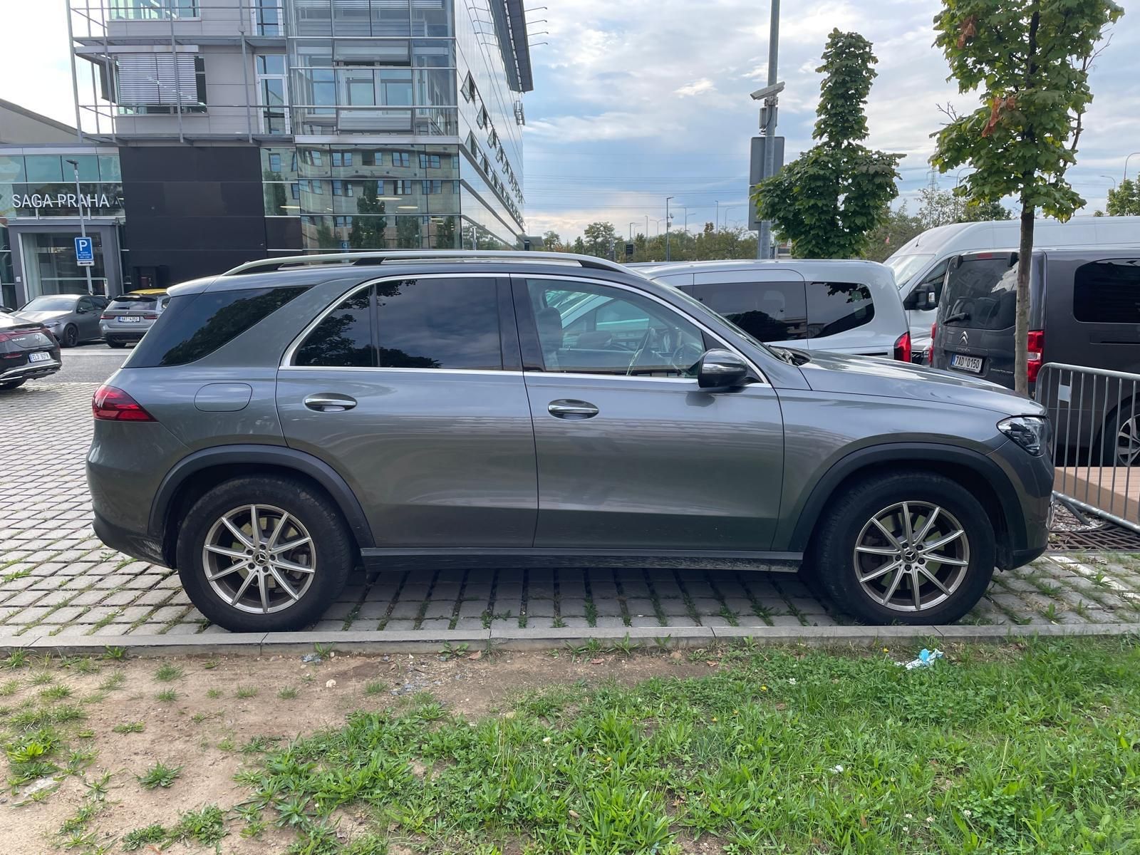 Mercedes-Benz GLE, 450CDI ČR- TOP STAV-TAŽNÉ- - fotka 3