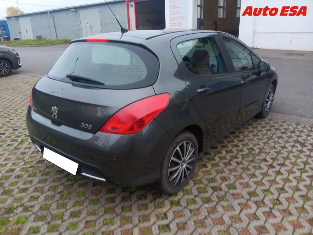 Peugeot 308, 1.6HDI - fotka 2