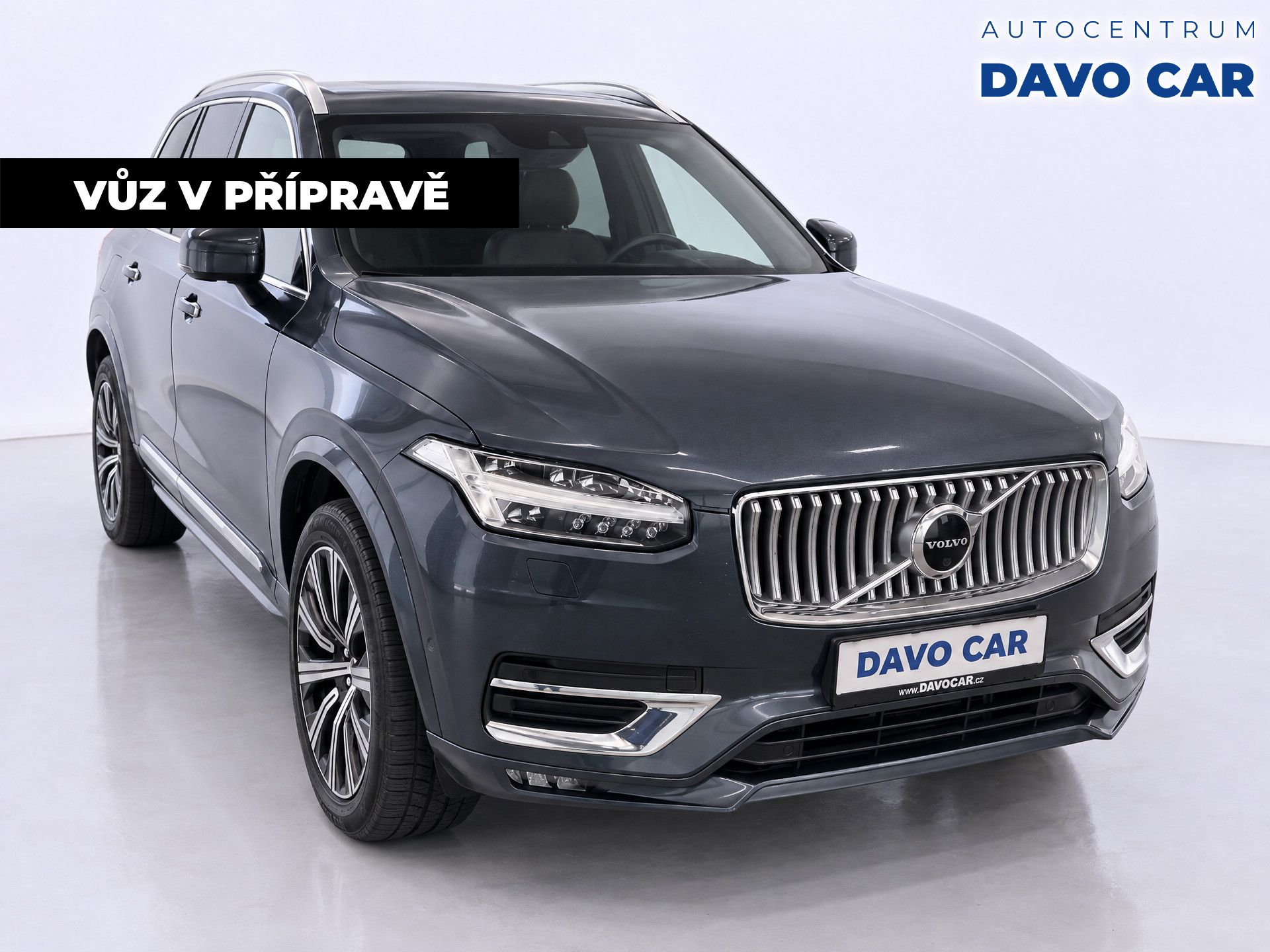 Volvo XC90, 2,0 B5 173kW Inscription CZ DP - fotka 4
