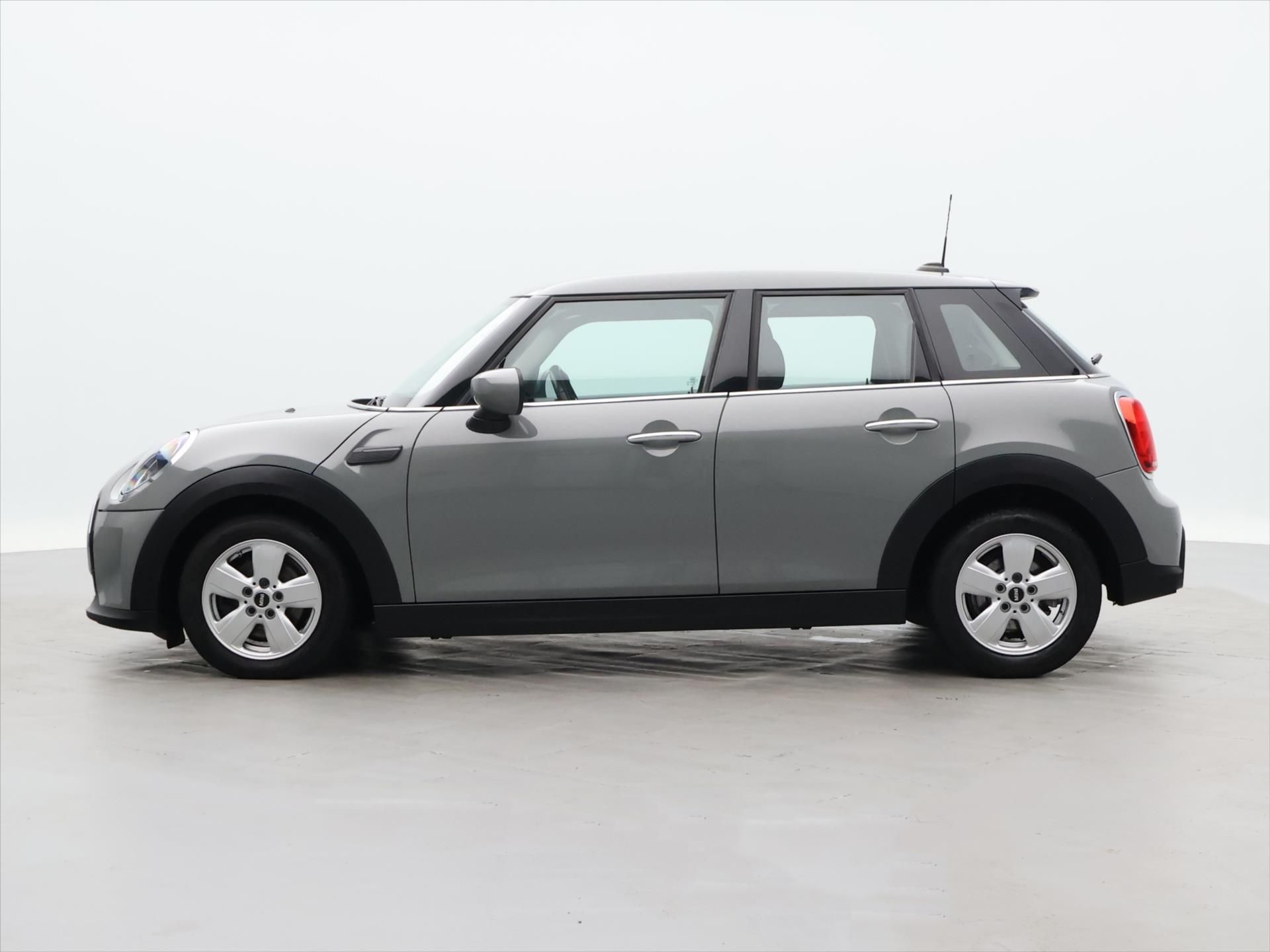 Mini Cooper, 1,5 100kW CZ DPH LED - fotka 4