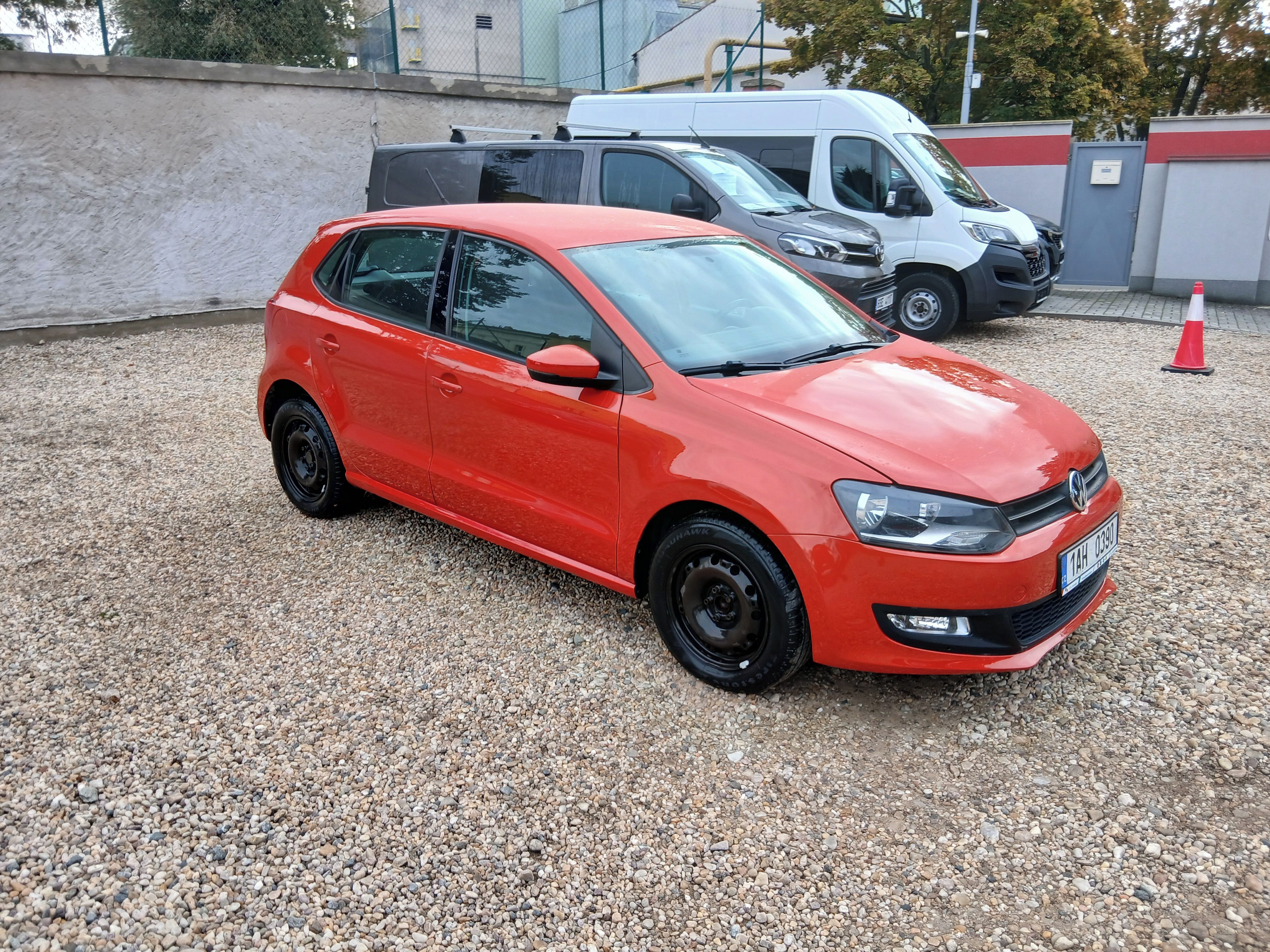 Volkswagen Polo, 1.2i 12V 51KW Nové v ČR, Klima - fotka 3