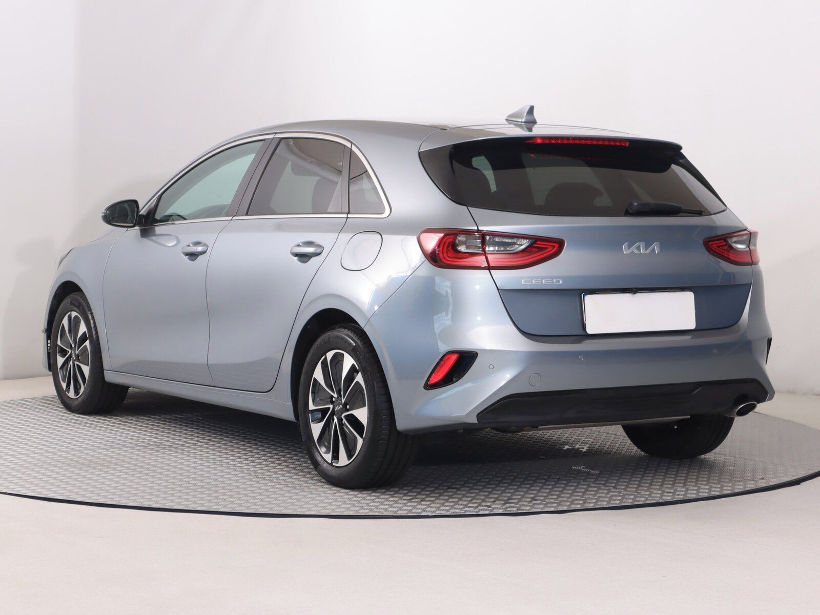 Kia Cee´d, 1.5 T-GDI, Gold, Serv.kniha - fotka 4