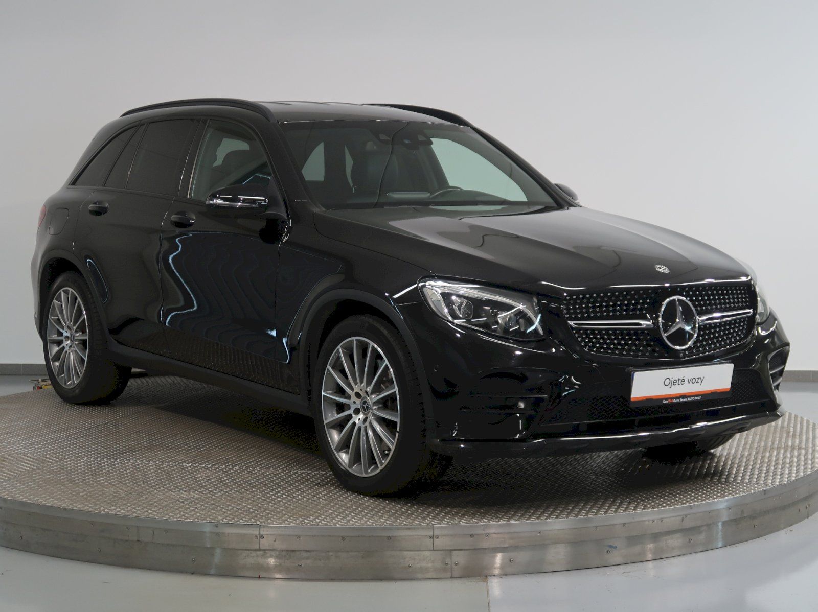 Mercedes-Benz GLC, AMG 350D 190KW 4x4 TAŽNÉ BURMA - fotka 6