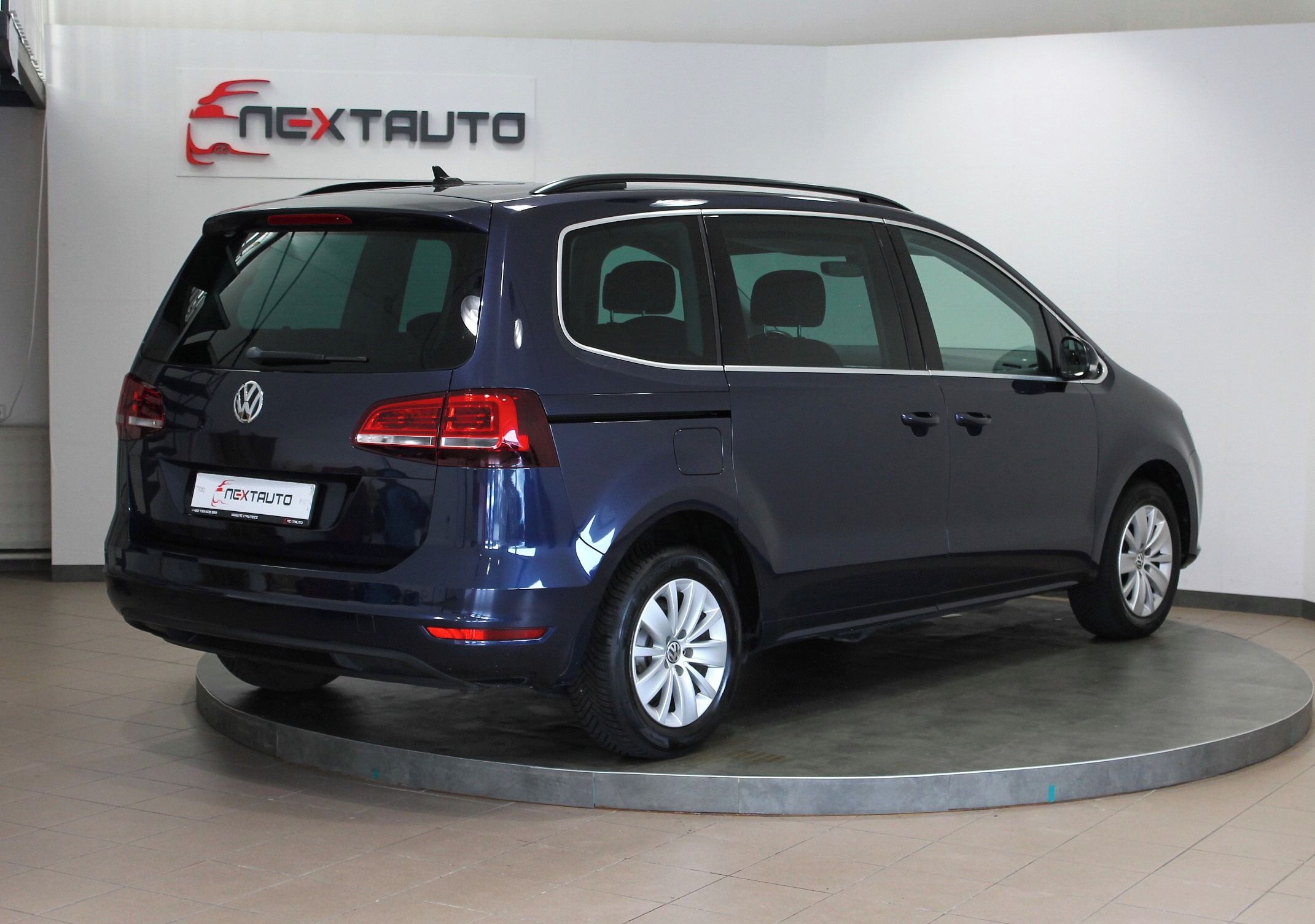 Volkswagen Sharan, 1.4TSI 110KW COMFORTLINE 7MÍST - fotka 5