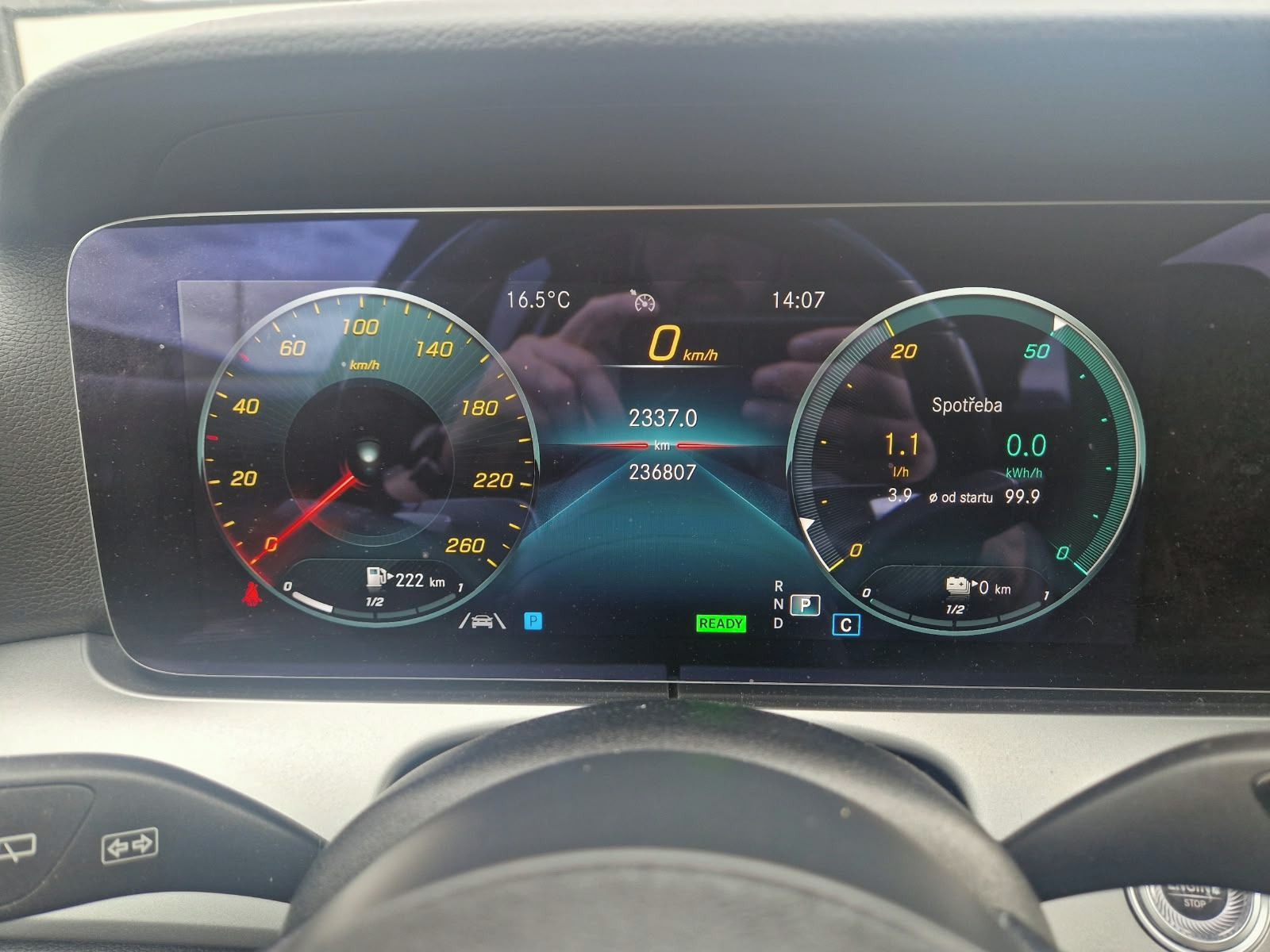 Mercedes-Benz Třídy E, Mercedes BENZ E300 de - fotka 3