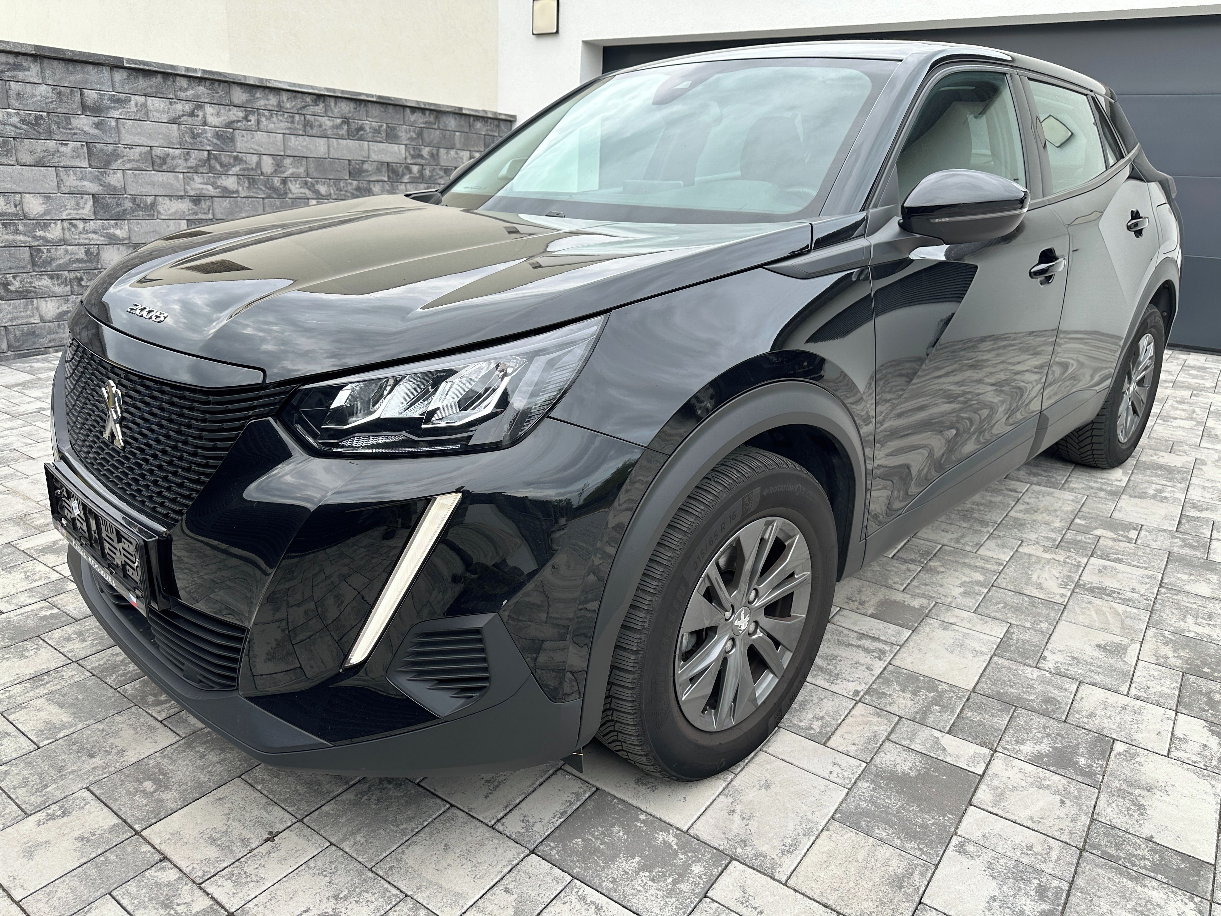 Peugeot 2008 - fotka 2