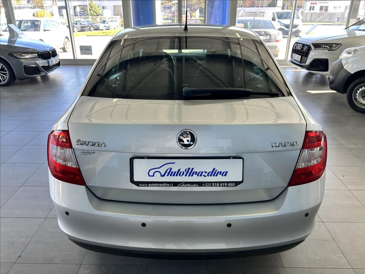 Škoda Rapid, 1,2   TSI 63kW,SERVISKA,2.MAJ, - fotka 5