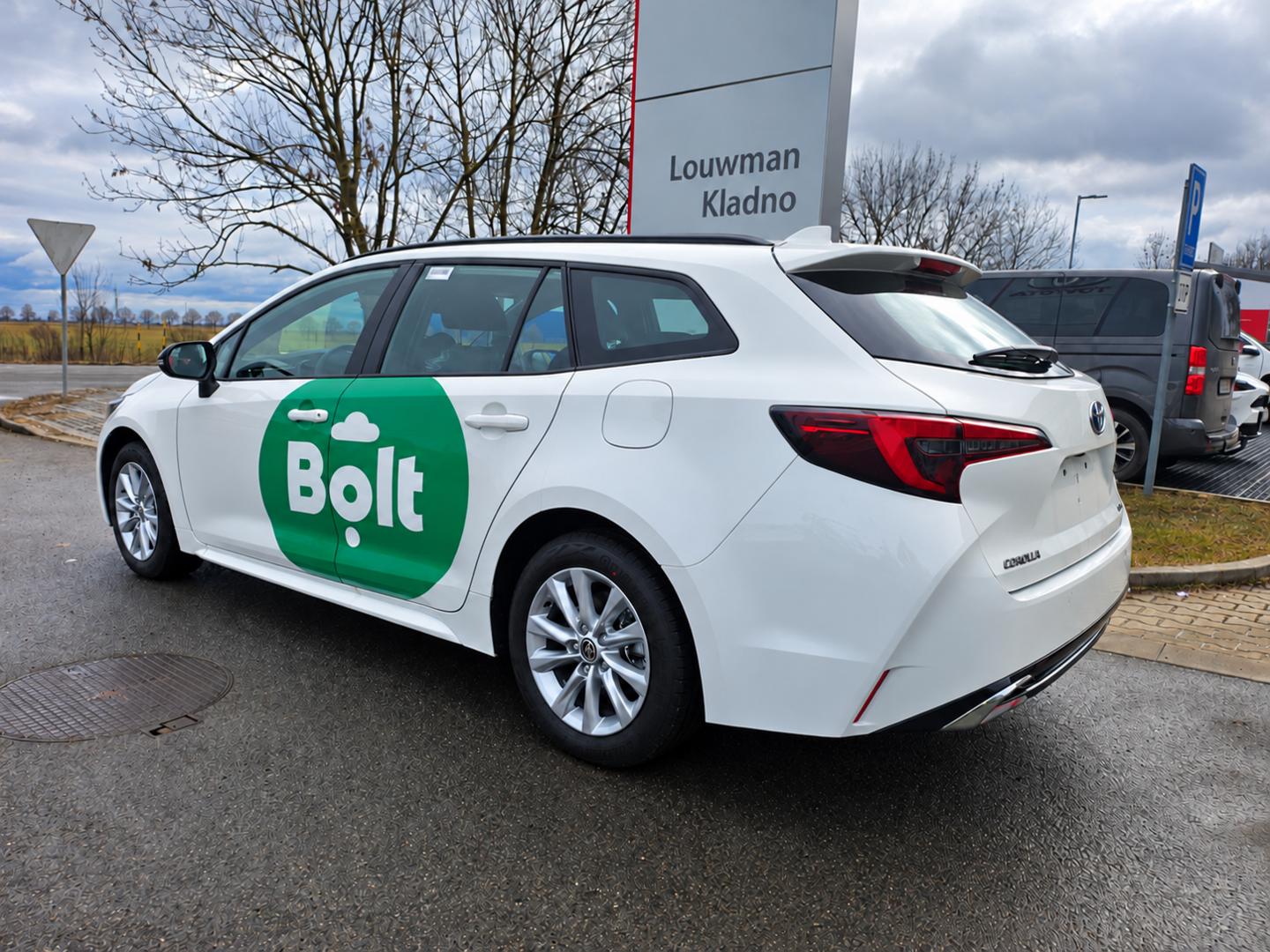 Toyota Corolla, 1,8 TS Comfort - fotka 3