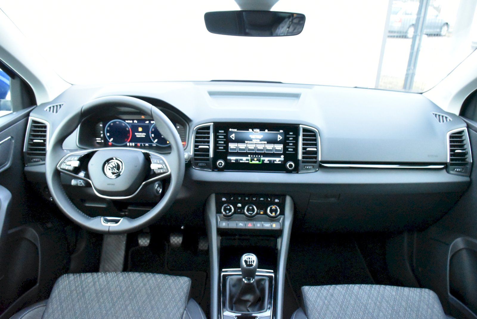 Škoda Karoq, Top Selection 1,5 TSI 110 kW 6 - fotka 5
