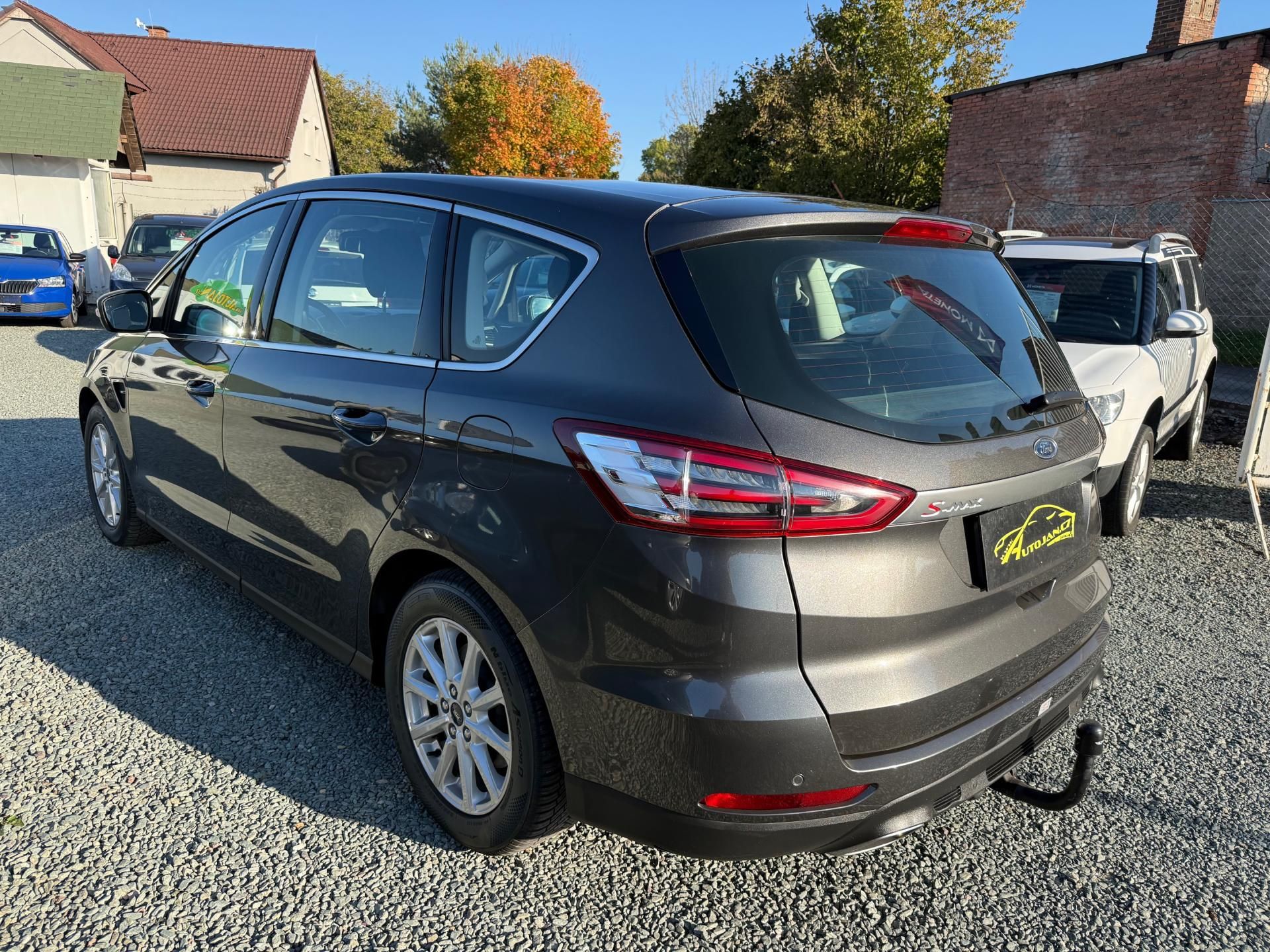 Ford S-MAX, 2.0 TDCI TITANIUM 7 MÍST 4X4 - fotka 4