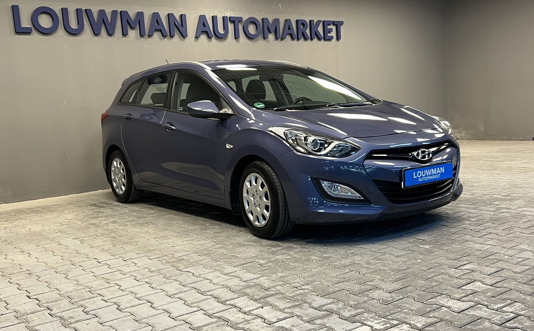 Hyundai i30, TRIKOLOR