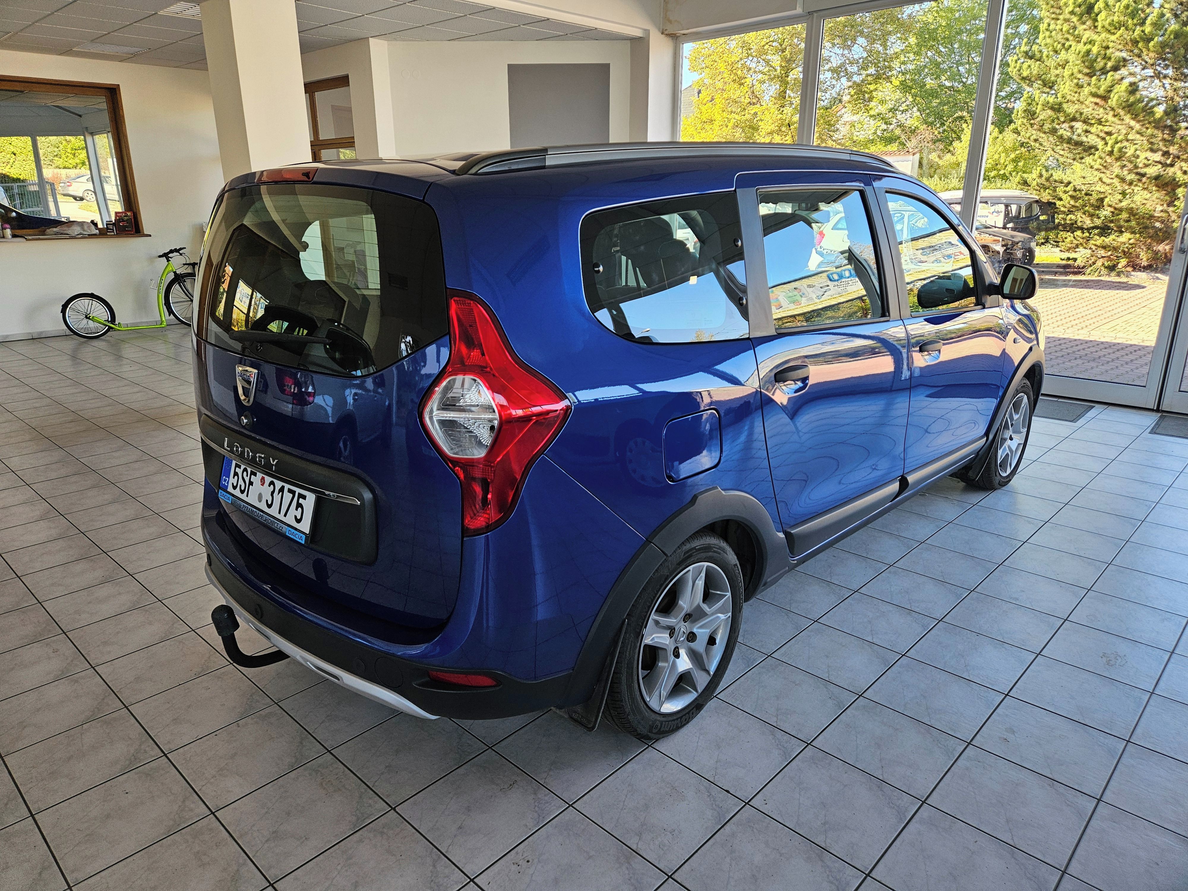 Dacia Lodgy, 1,5  DCi STEPWAY 7.MÍSTNÉ DPH - fotka 6