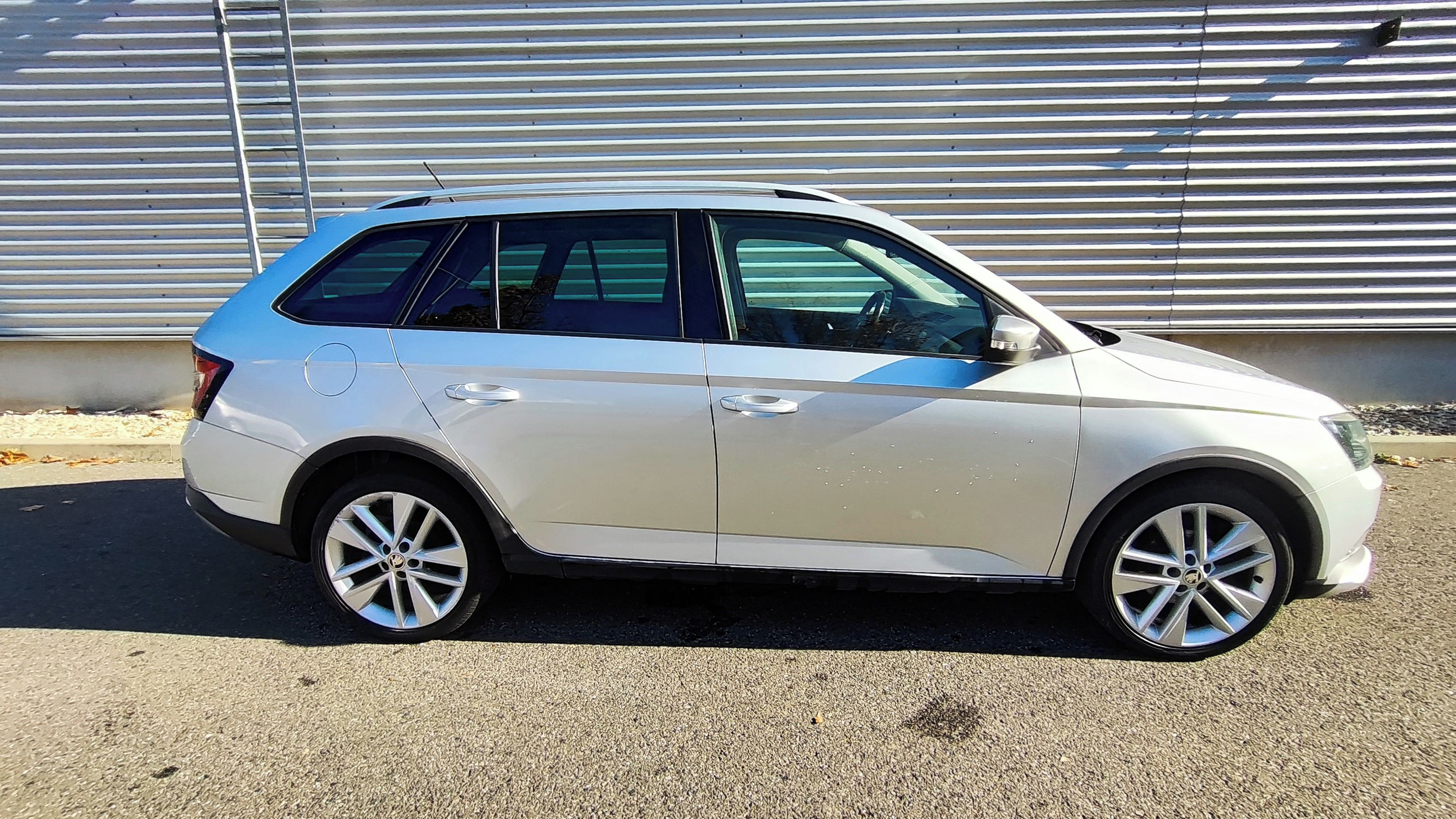 Škoda Fabia, Scout 1.2 TSI 66kW - fotka 5