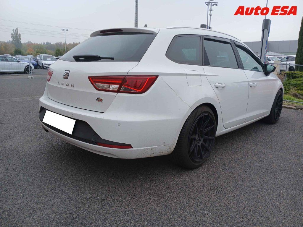 Seat Leon, 2.0TDi - fotka 2