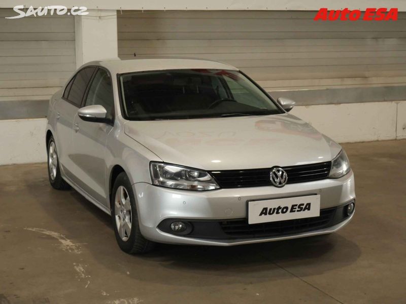 Volkswagen Jetta, 1.2,2.maj,ČR,AC,tempo
