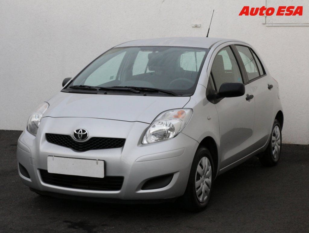 Toyota Yaris, 1.0 i - fotka 3