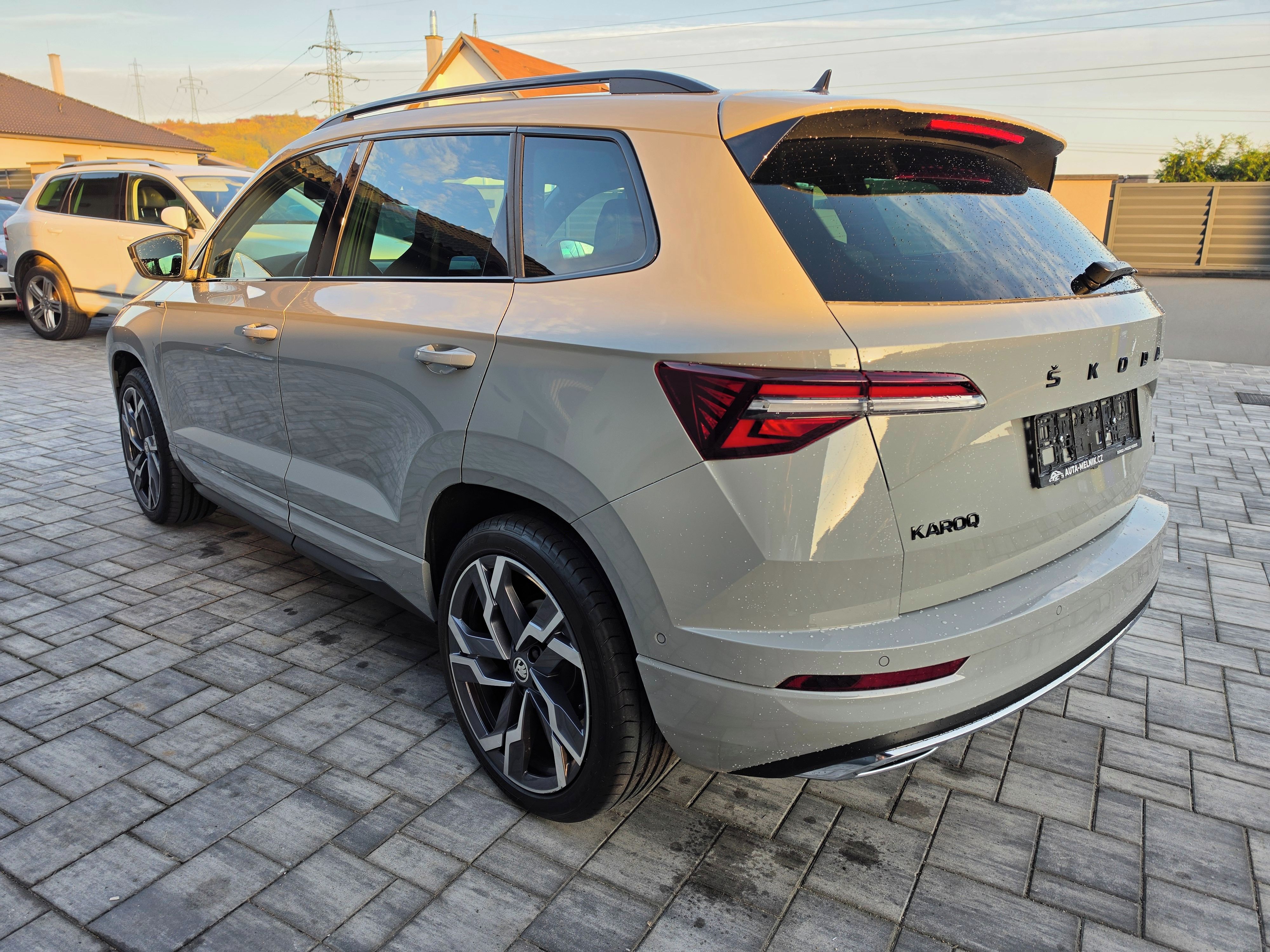Škoda Karoq, 2.0 TSi 140kw SPORTLINE ZÁRUKA - fotka 5