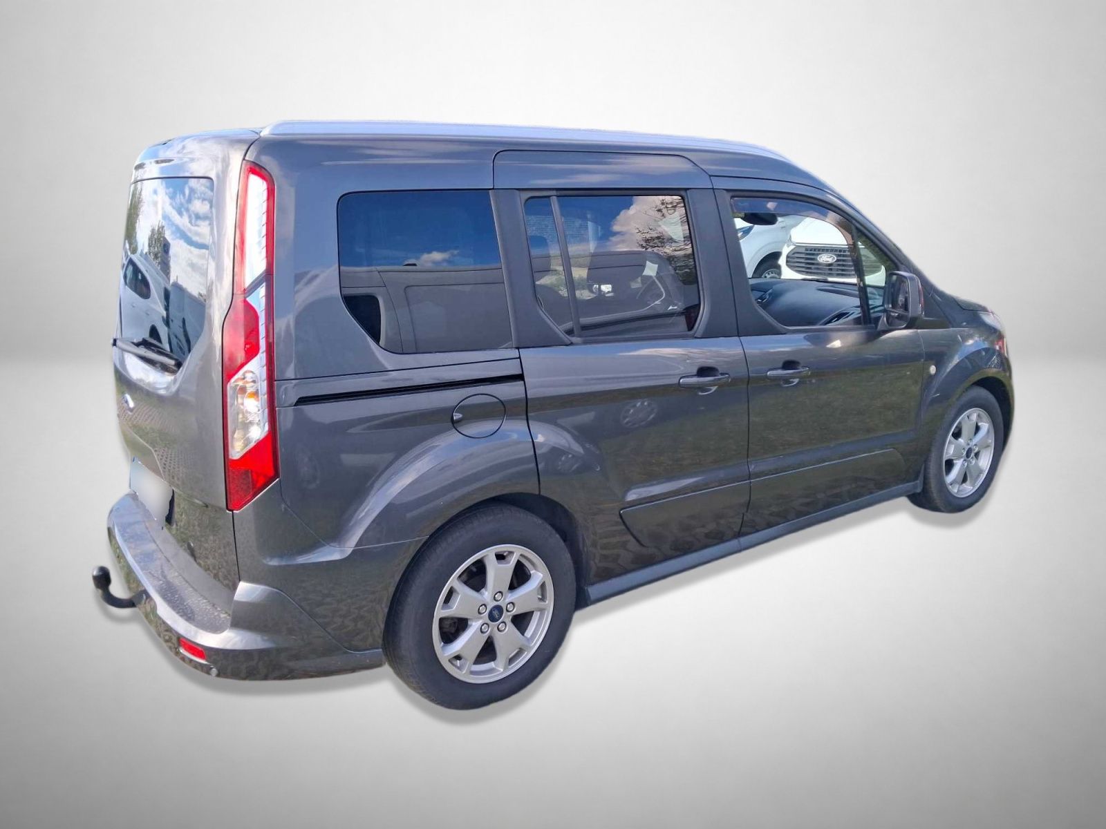 Ford Tourneo Connect, 1.5 TDCi, Titanium, 5Míst - fotka 2