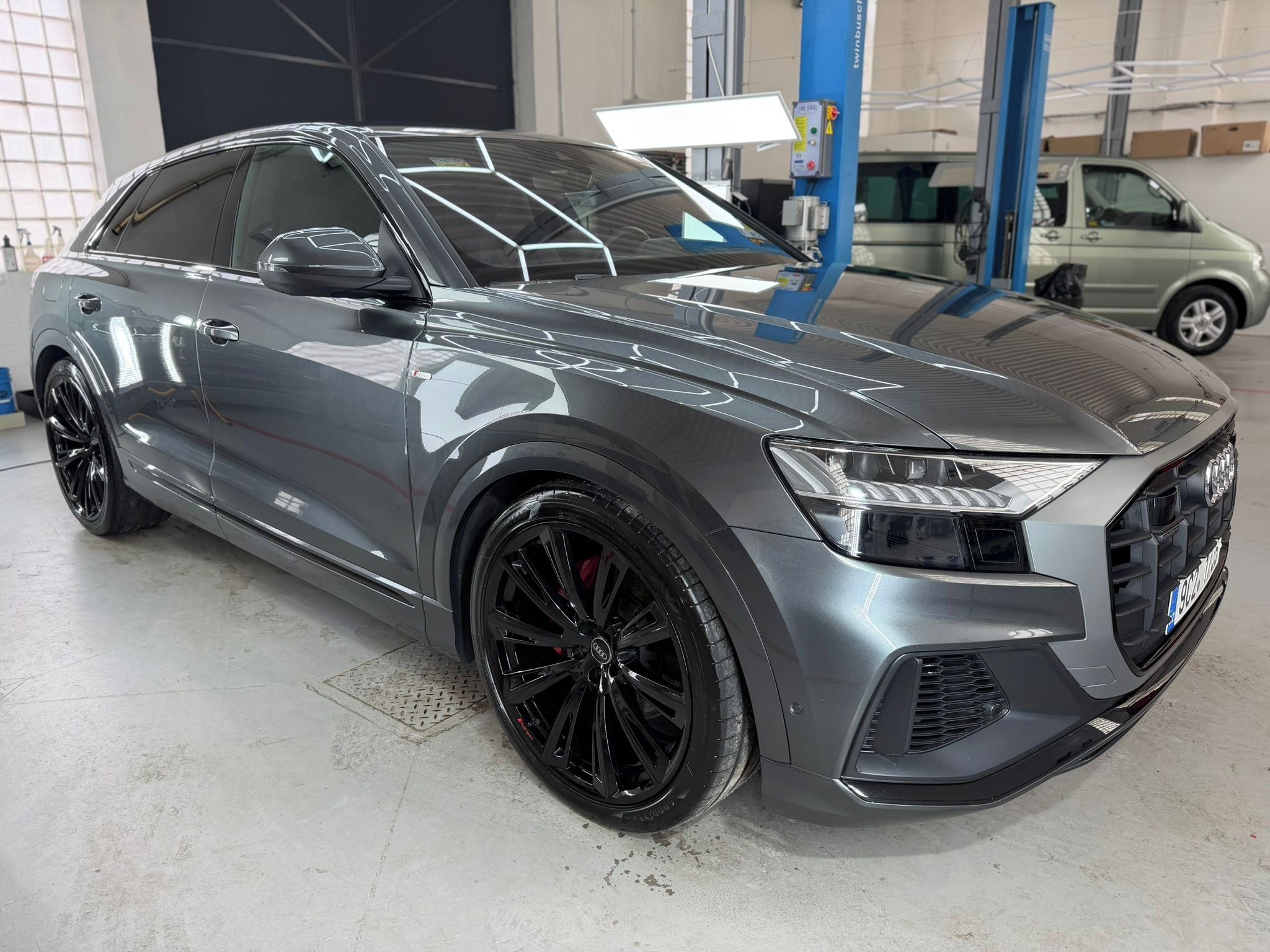 Audi Q8, 55 tfsi - fotka 3