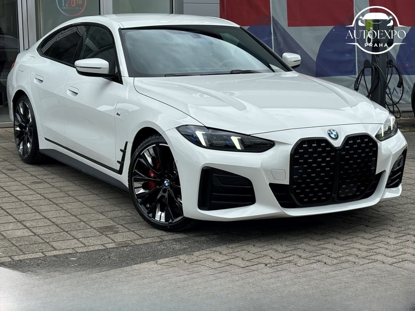 BMW Řada 4, 420 Gran Coupe xDrive M SPORT