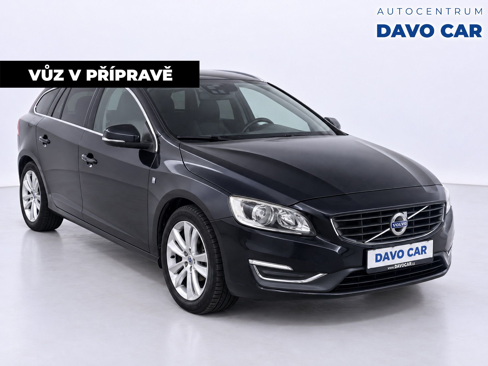 Volvo V60, 2,0 D 88kW Drive-E Summum Ocea - fotka 4