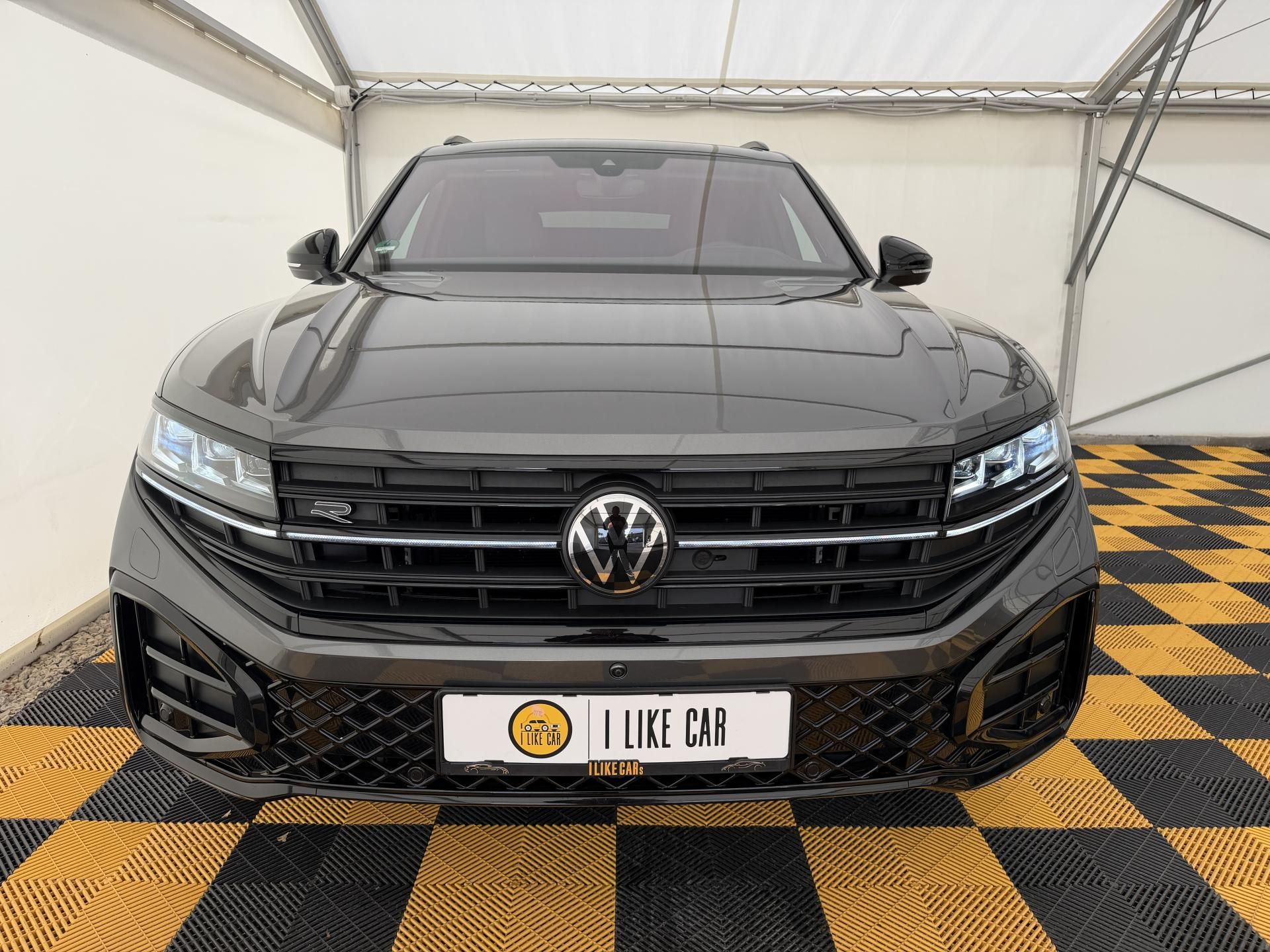 Volkswagen Touareg, 3.0Tdi*210kw*DPH*Final Edition - fotka 3