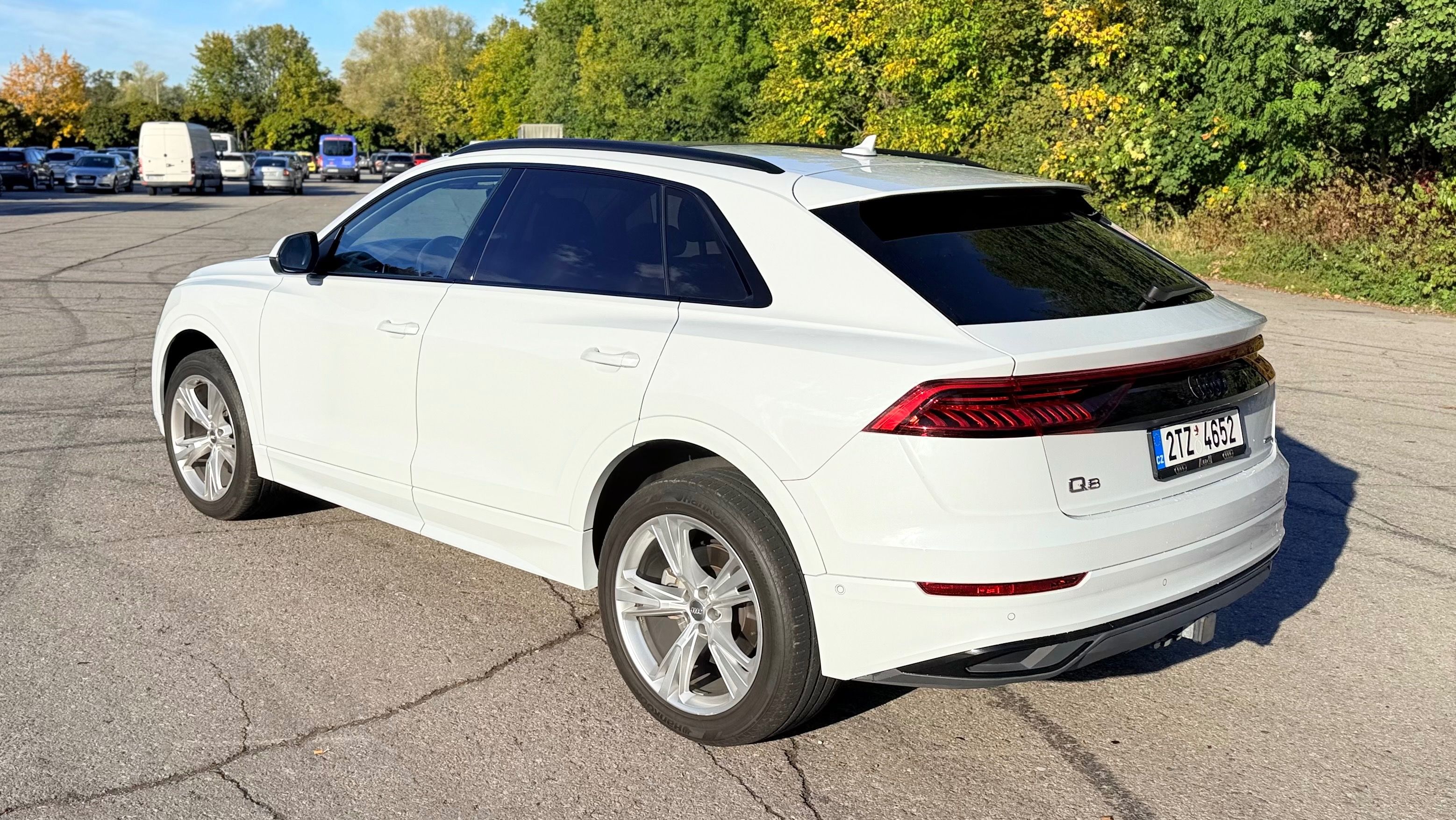 Audi Q8, 55 tfsi, TOP výbava - fotka 2
