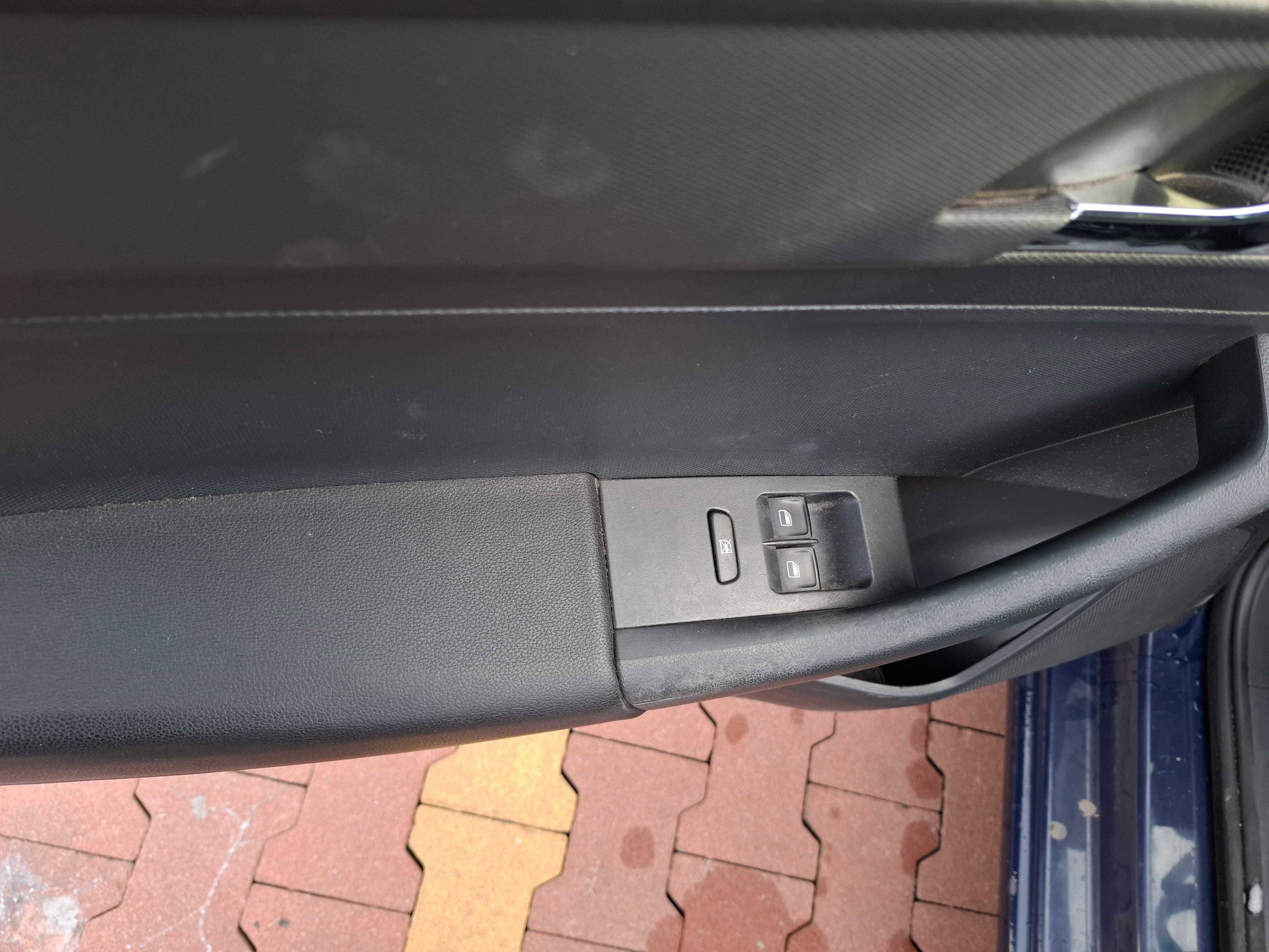 Škoda Rapid - fotka 4