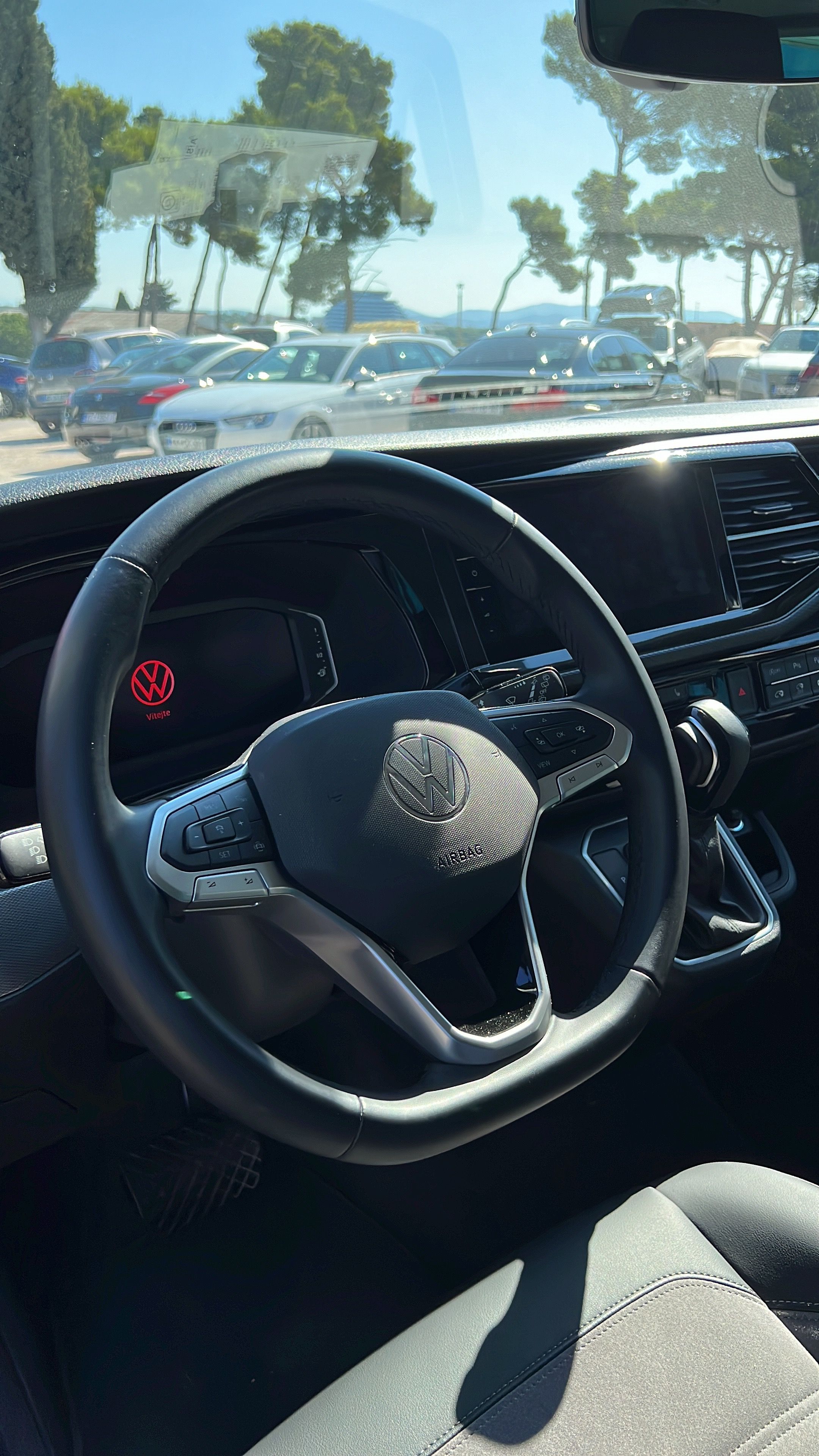 Volkswagen Multivan, 2.0 TDi 110kW DSG Highline - fotka 3