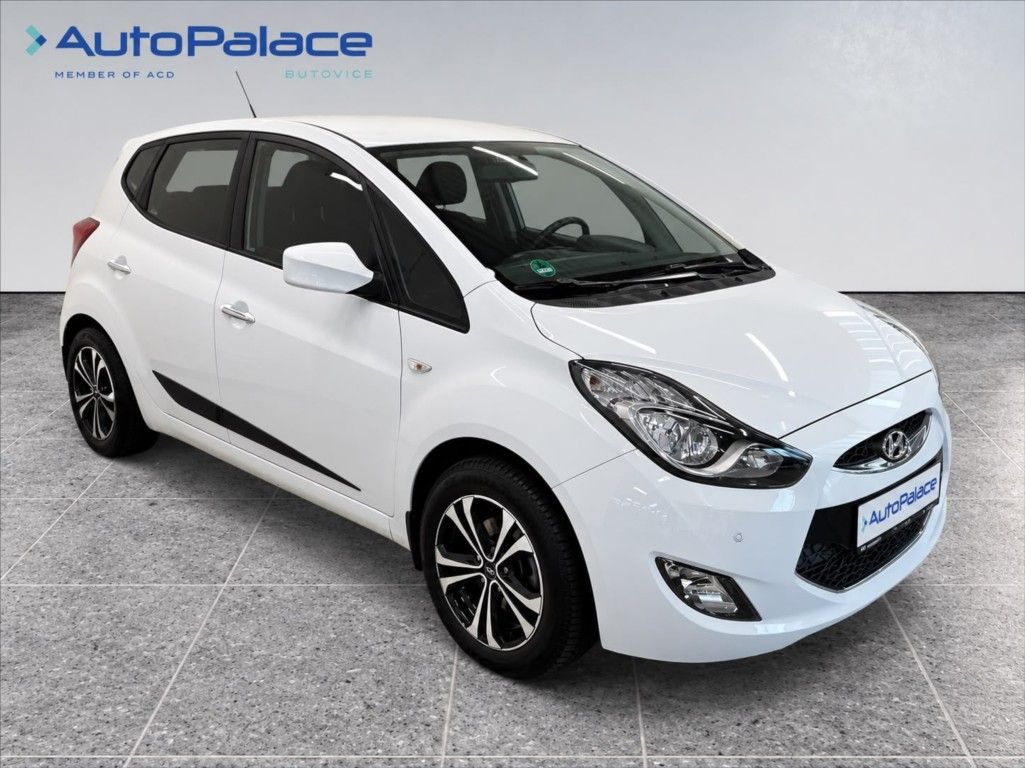 Hyundai ix20, 1,6 CVVTi COMFORT / AC - fotka 3