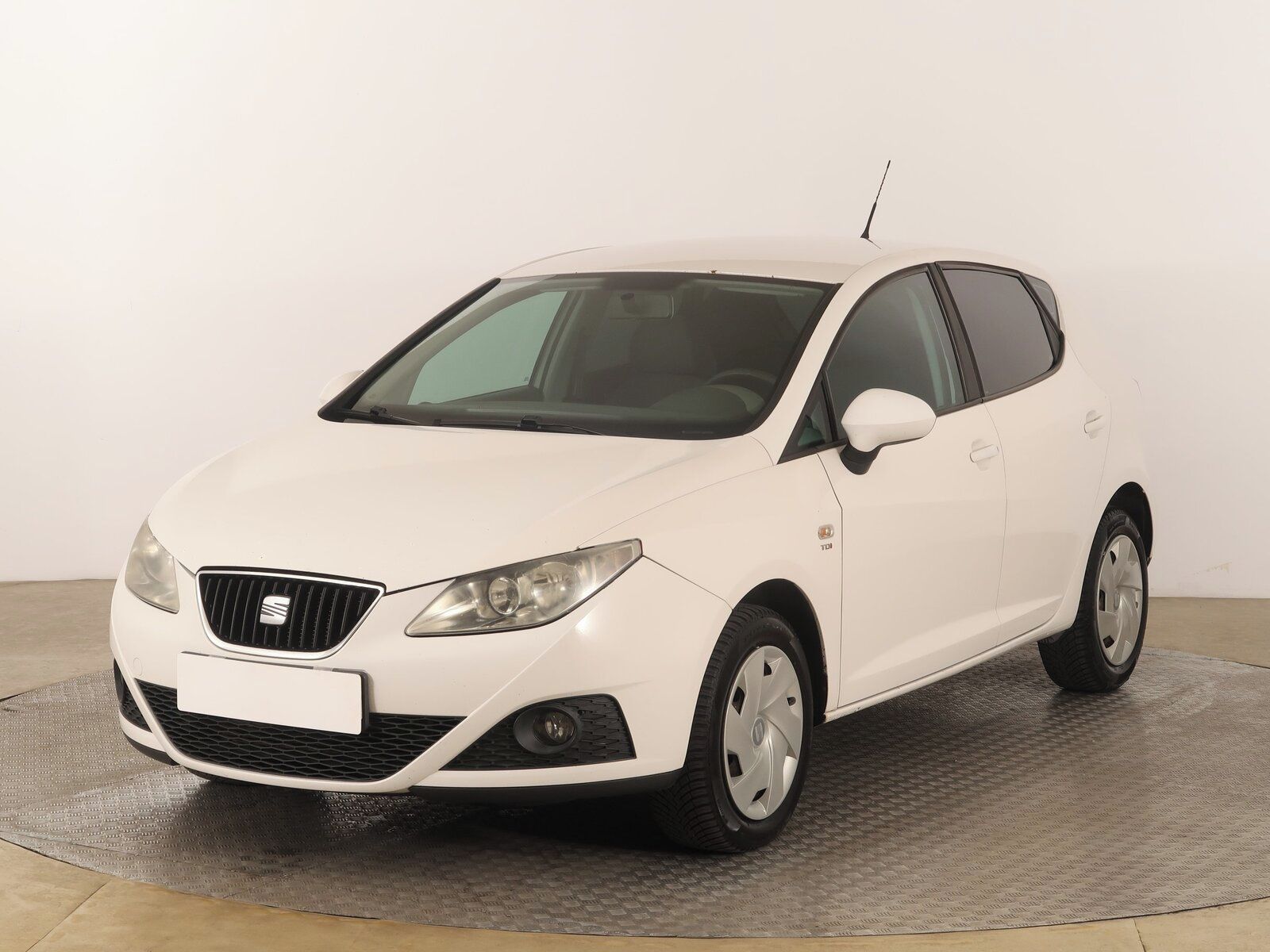 Seat Ibiza, 1.6 TDI, Serv.kniha, po STK - fotka 2