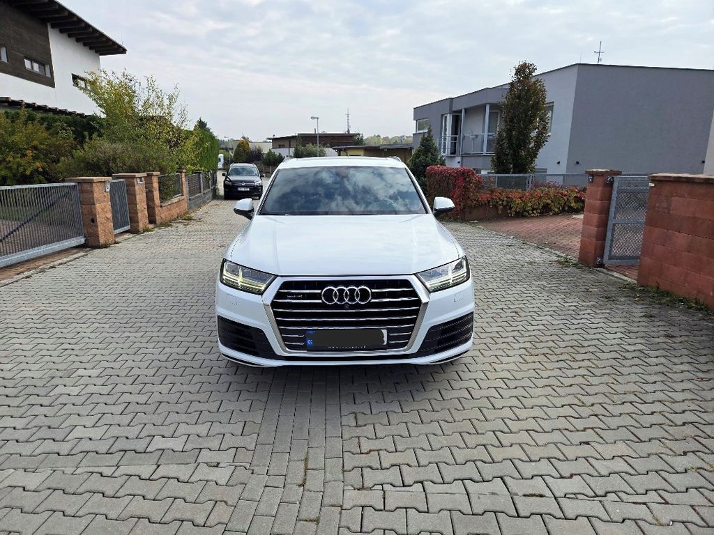Audi Q7, 3.0 TDI QATTRO, S-Line - fotka 2