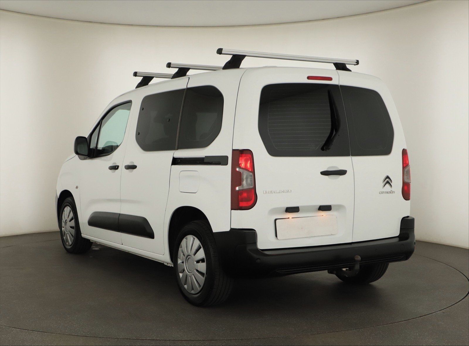 Citroën Berlingo, 1.2 PureTech, Live Pack, 5Míst - fotka 4