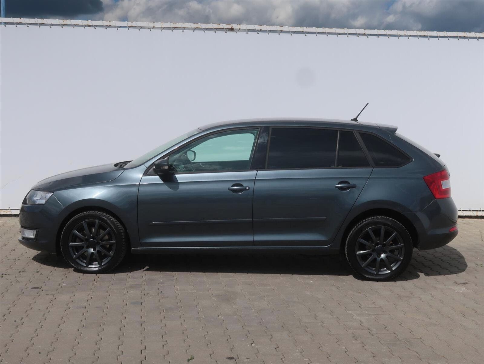 Škoda Rapid, 1.6 TDI - fotka 3