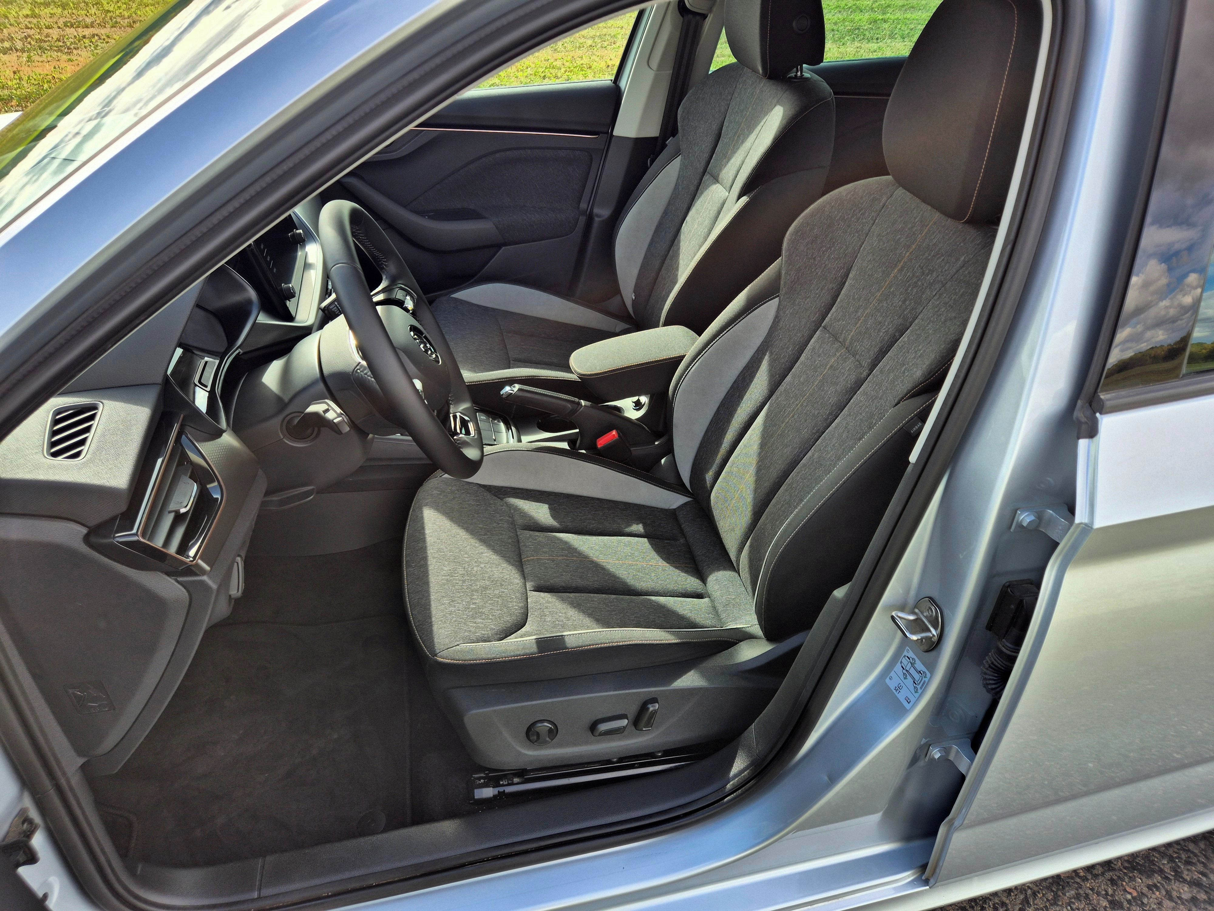 Škoda Kamiq, 1.0 TSI 81 kW, Style - fotka 4