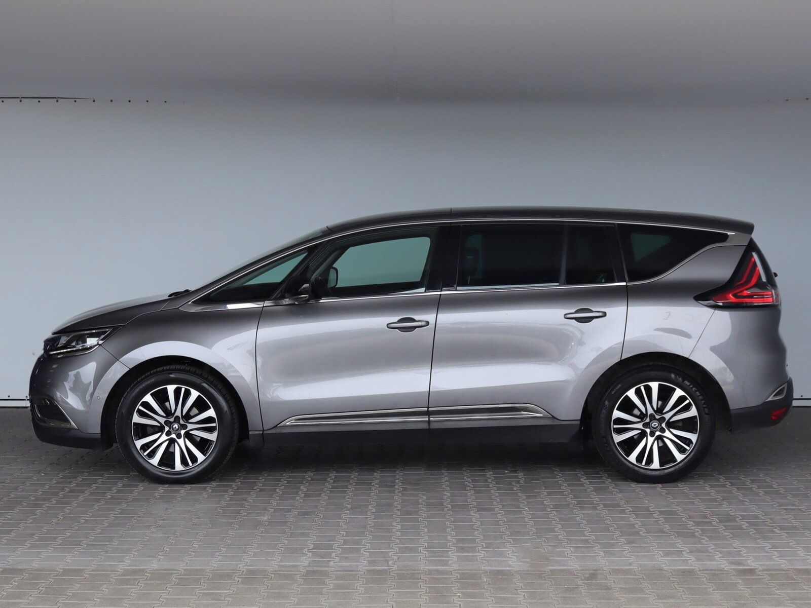 Renault Espace, 1.6 dCi, Initiale Paris - fotka 3