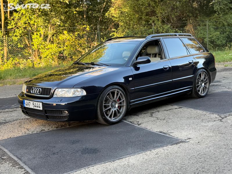 Audi S4, AUDI S4 B5 AVANT