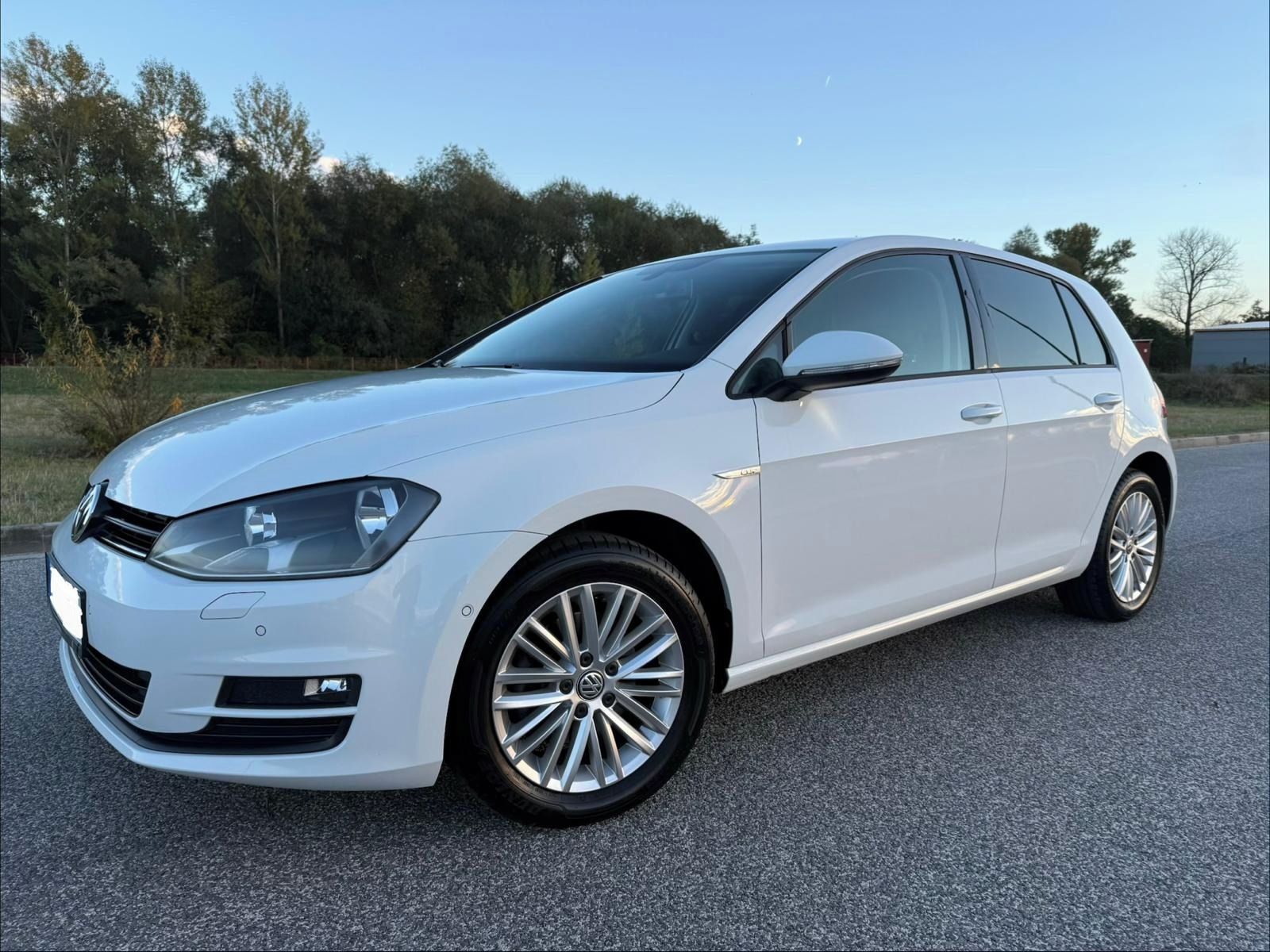 Volkswagen Golf, VII, 1.4 TSI, výbava CUP - fotka 2