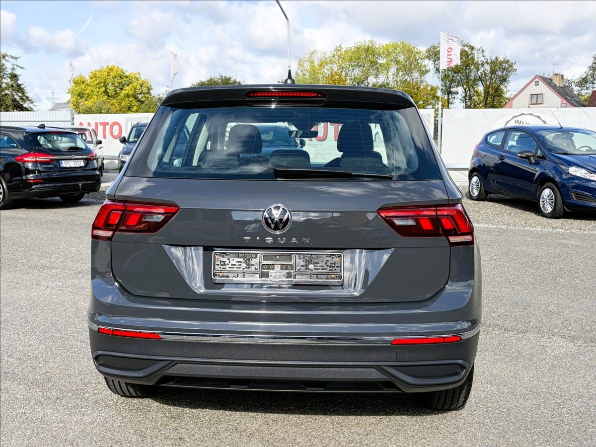 Volkswagen Tiguan, 1,5 TSi  zánovní,vůz, 1.Maj,DP - fotka 6