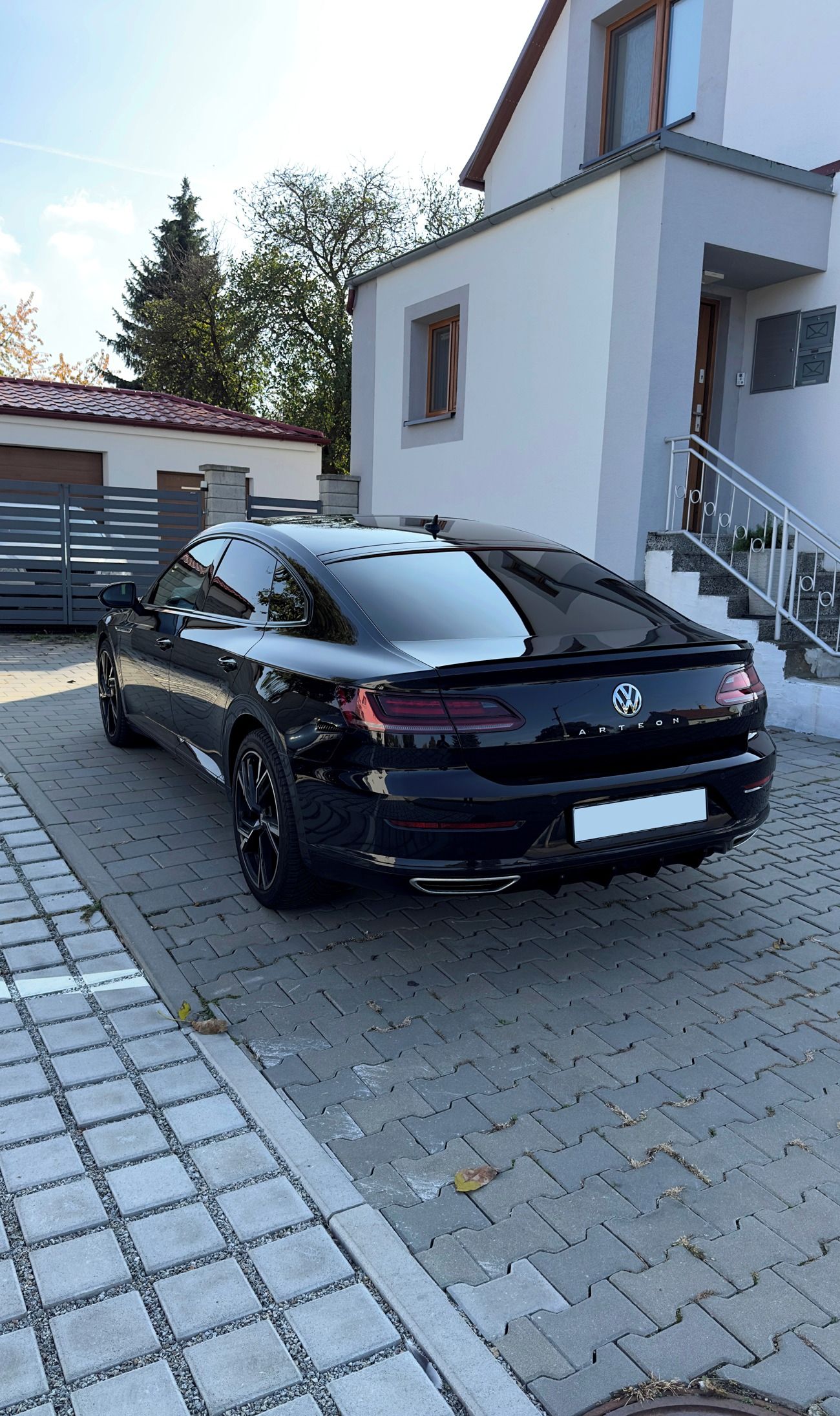 Volkswagen Arteon, 2.0 TSi / R-Line / PANO / 360 - fotka 4