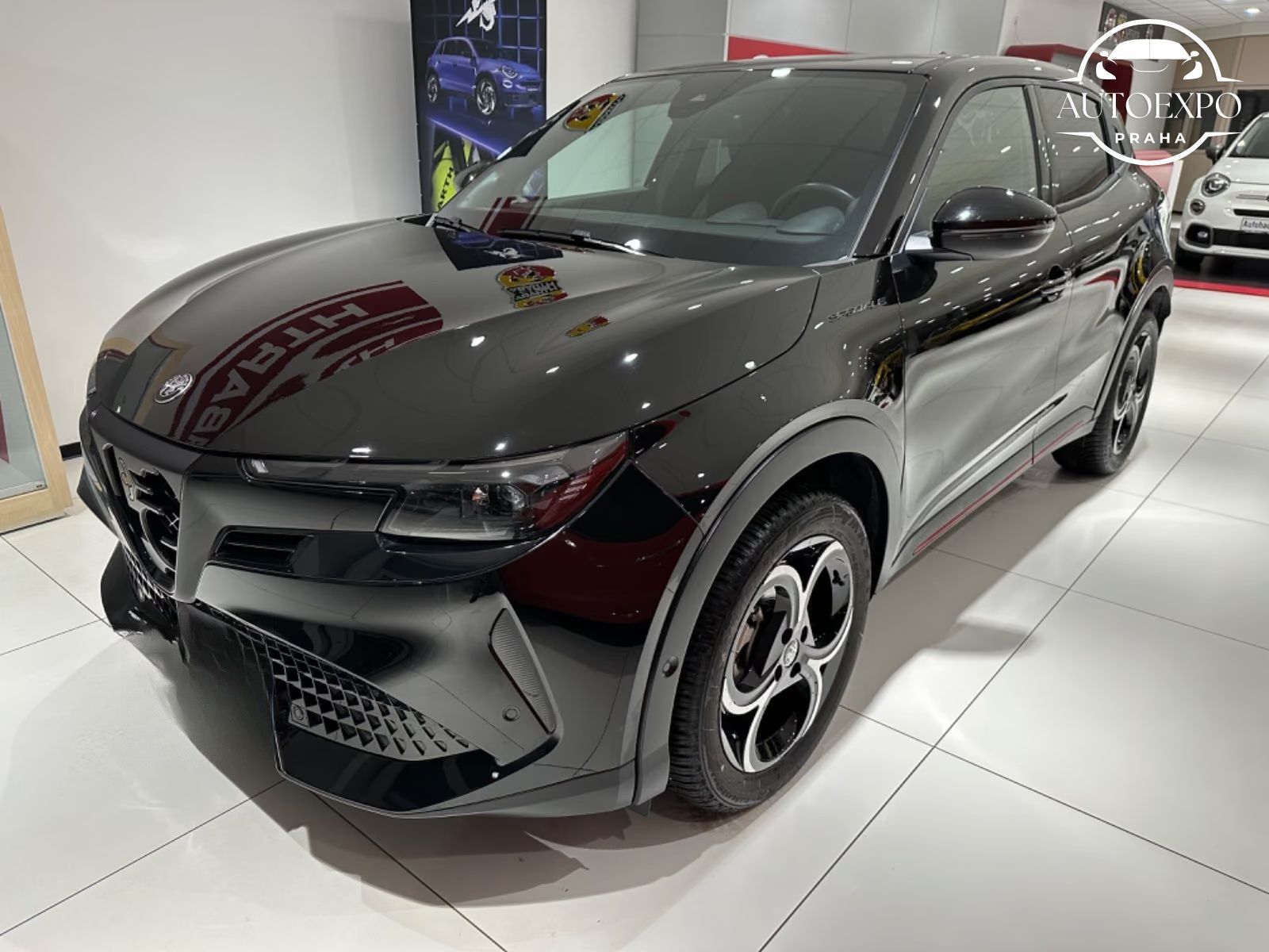 Alfa Romeo Junior, Ibrida 1.2 VGT 48V-Hybrid 100 - fotka 3