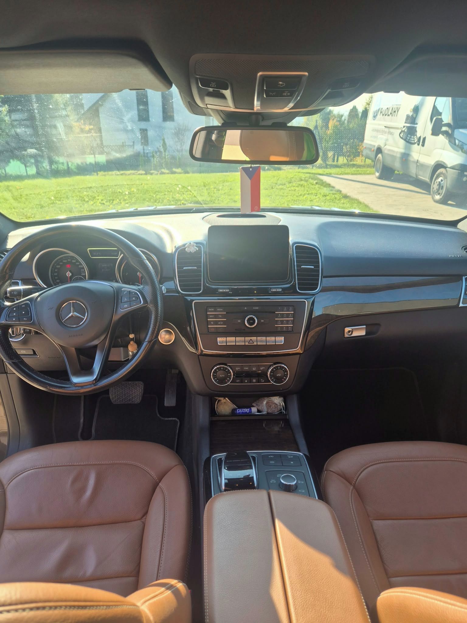 Mercedes-Benz GLE, 300 D - fotka 6