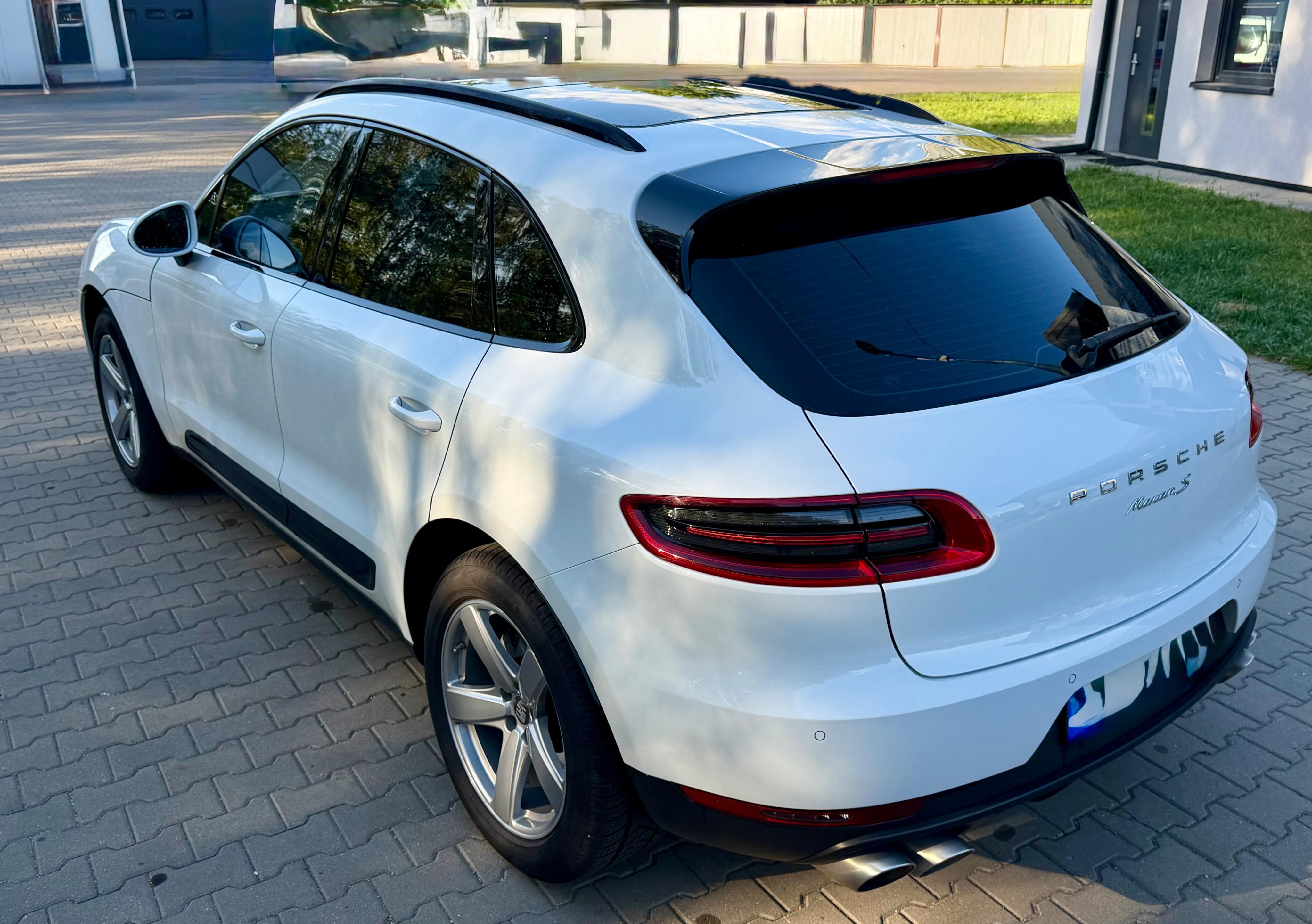 Porsche Macan, 3.0d CarPlay 4x4 keyless - fotka 4
