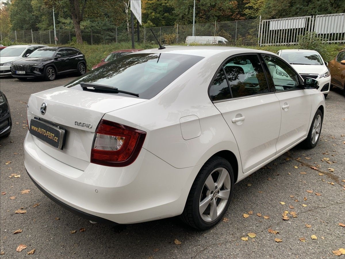 Škoda Rapid, 1,0 TSI 81KW STYLE,ČR,SERVISKA - fotka 5