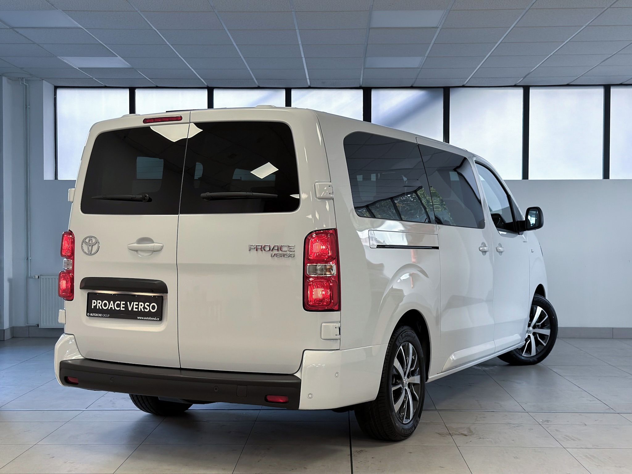 Toyota Proace Verso, Business, 2.0D, 6MT, L2, 9S - fotka 4