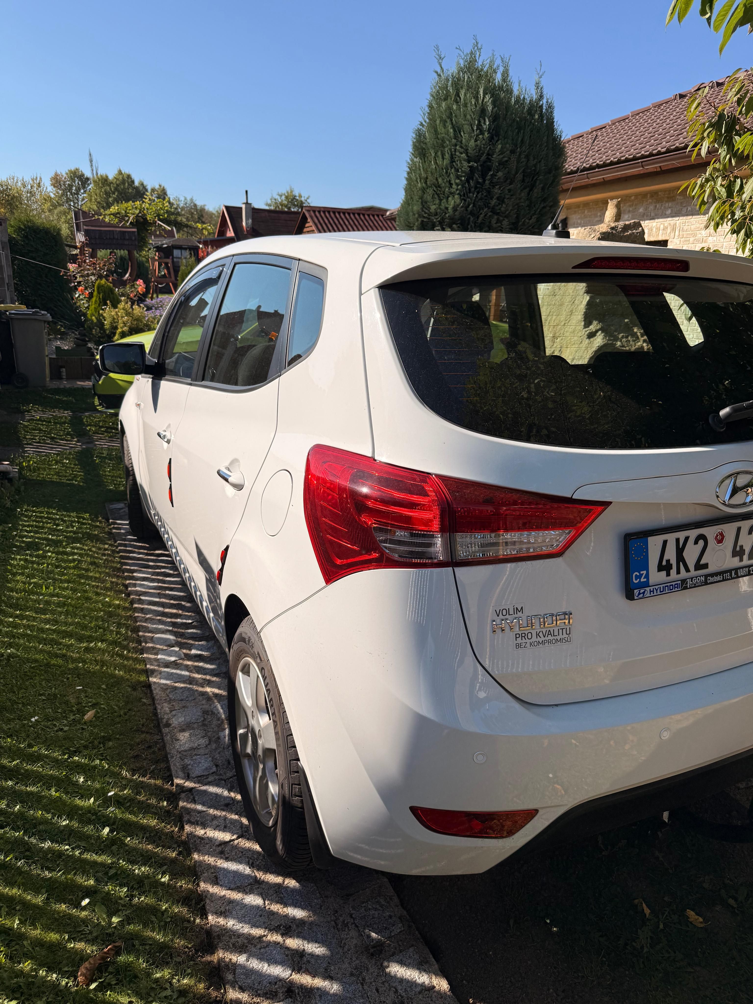 Hyundai ix20, 1.4 benzín - fotka 3