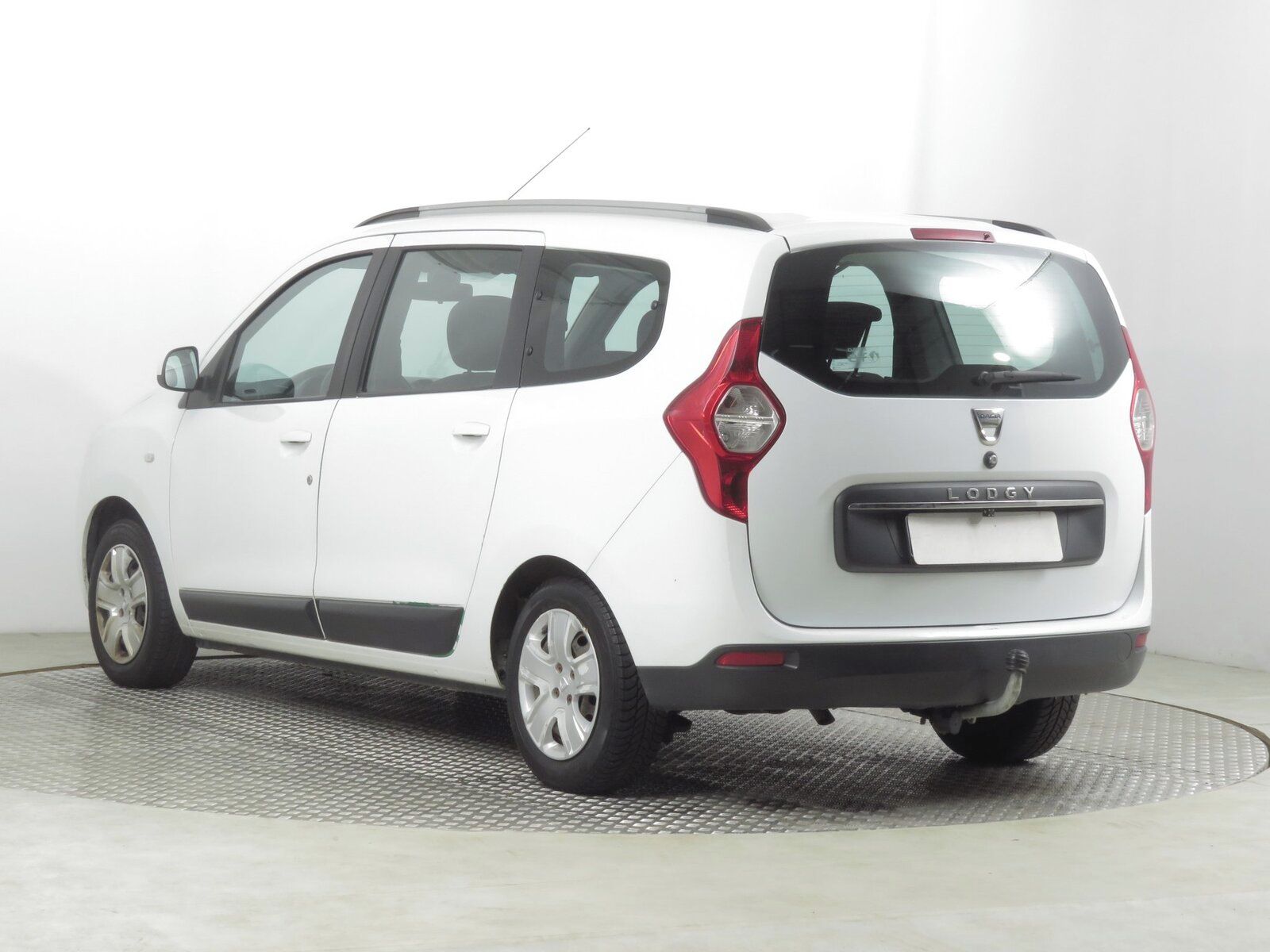 Dacia Lodgy, 1.5 dCi, 7 míst - fotka 4