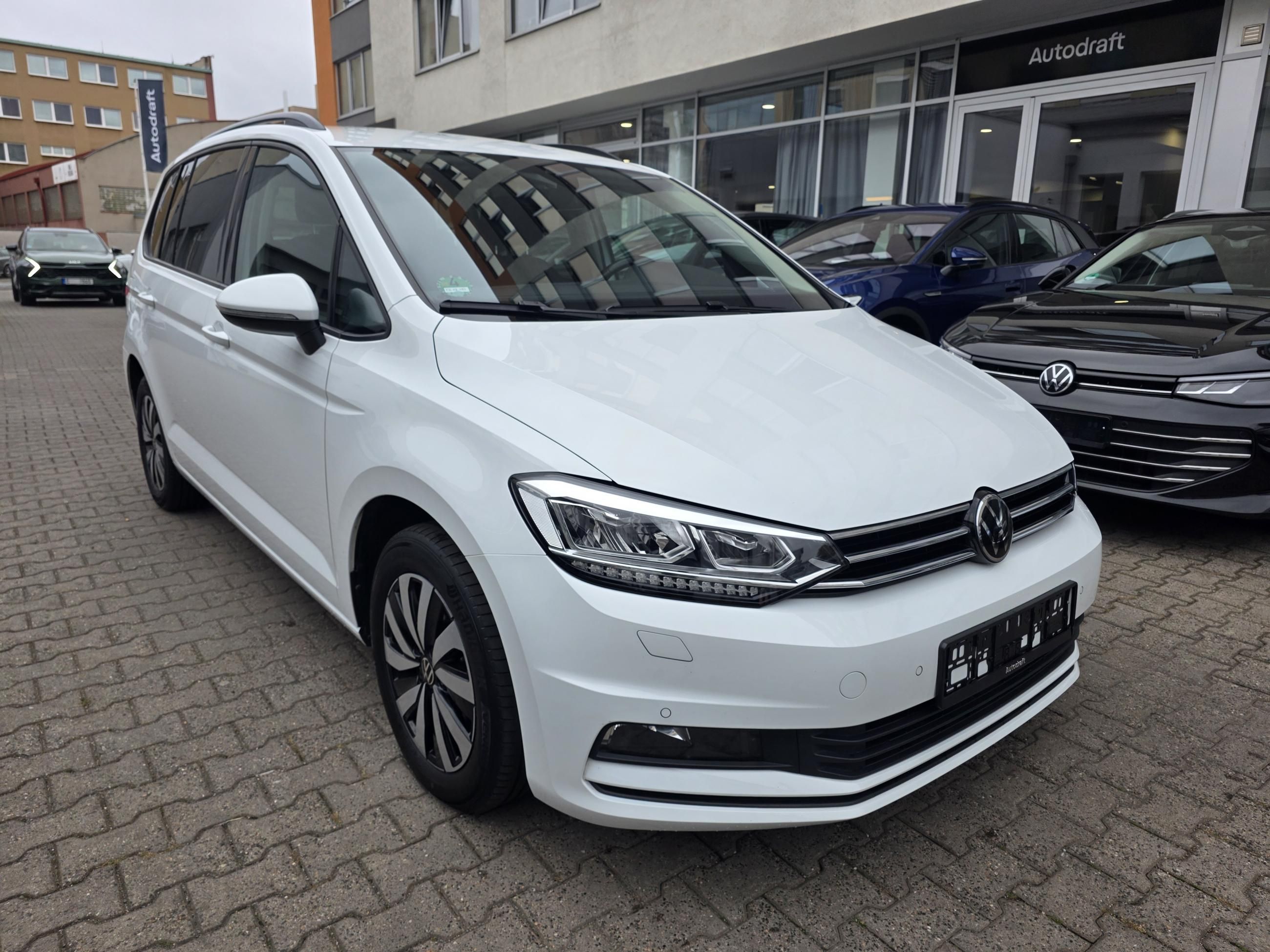 Volkswagen Touran, 2.0 TDI 110kW DSG / Tažné
