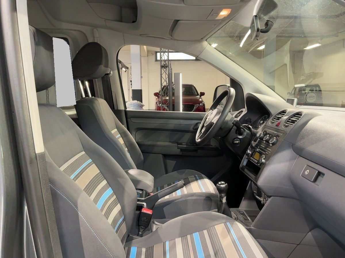 Volkswagen Caddy, MAXI 2.0Tdi 103KW 7-MÍST TOP - fotka 3